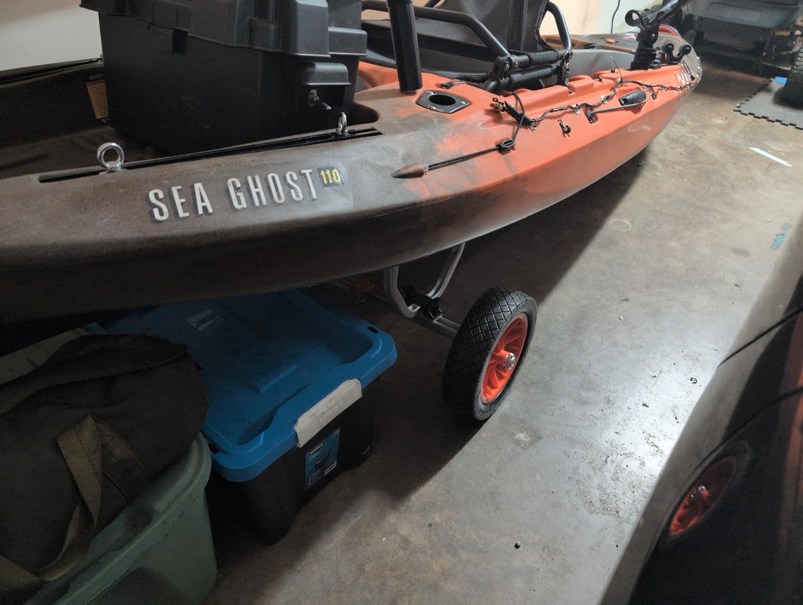 VEVOR Kayak Cart, Heavy Duty 450 lbs Load Capacity, 12'' Solid Tires customer photo 1