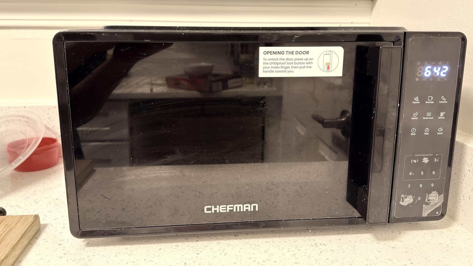 Chefman Countertop Microwave Oven 0.7 Cu. Ft., 700 Watts with 10 Power Levels, 6 Cooking Presets with One-Touch Express Cook, Eco Mode, Child Safety Lock, & Mute Button - Black customer photo 2