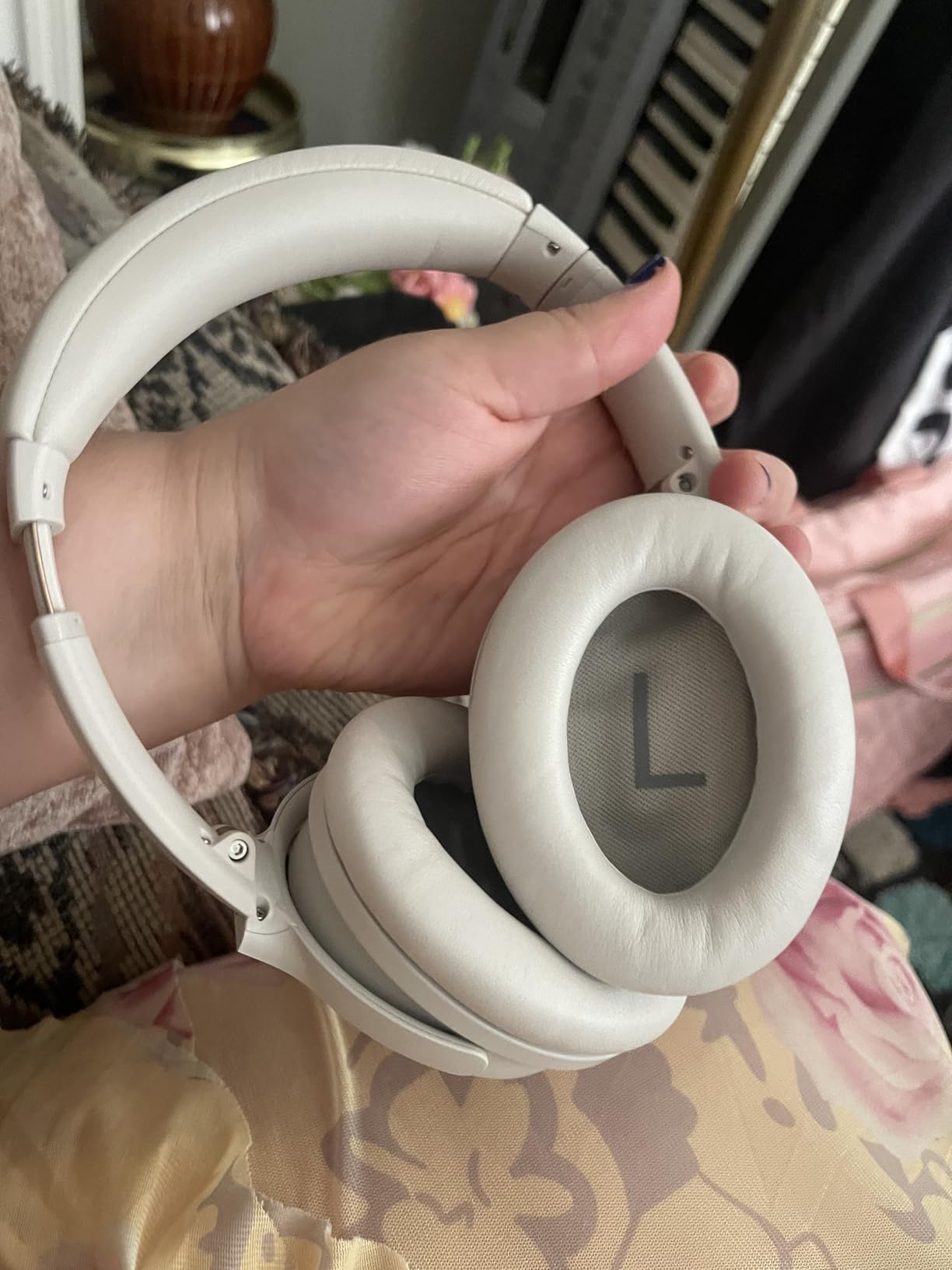 Bose QuietComfort Headphones - Wireless Bluetooth Headphones, Active Over Ear Noise Cancelling and Mic, USB-C Charging, Deep Bass, Up to 24 Hours of Playtime, Twilight Blue customer photo 2