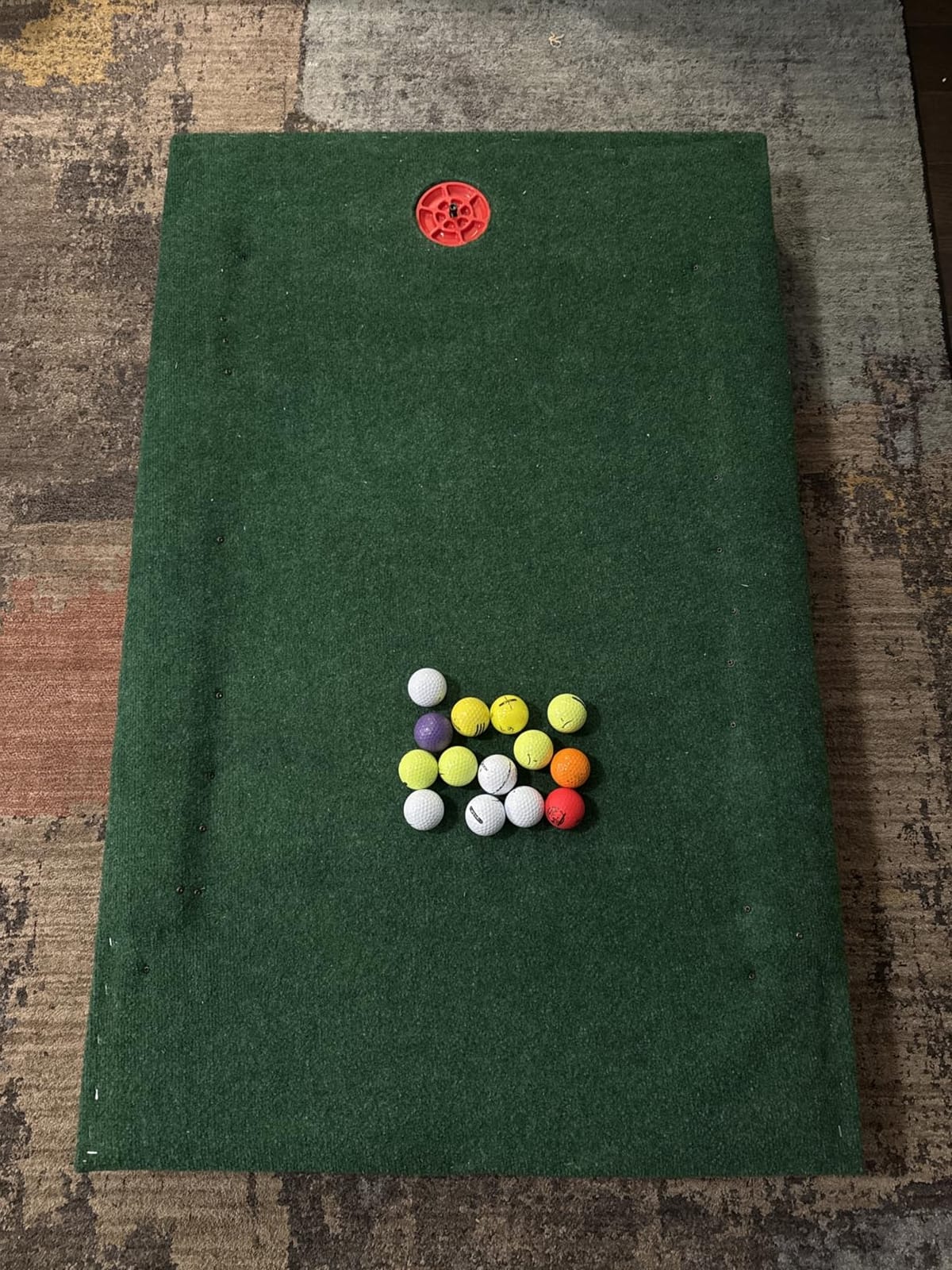 Amazon Basics Core Soft Golf Balls, Low Compression, Side Stamp Alignment customer photo 1