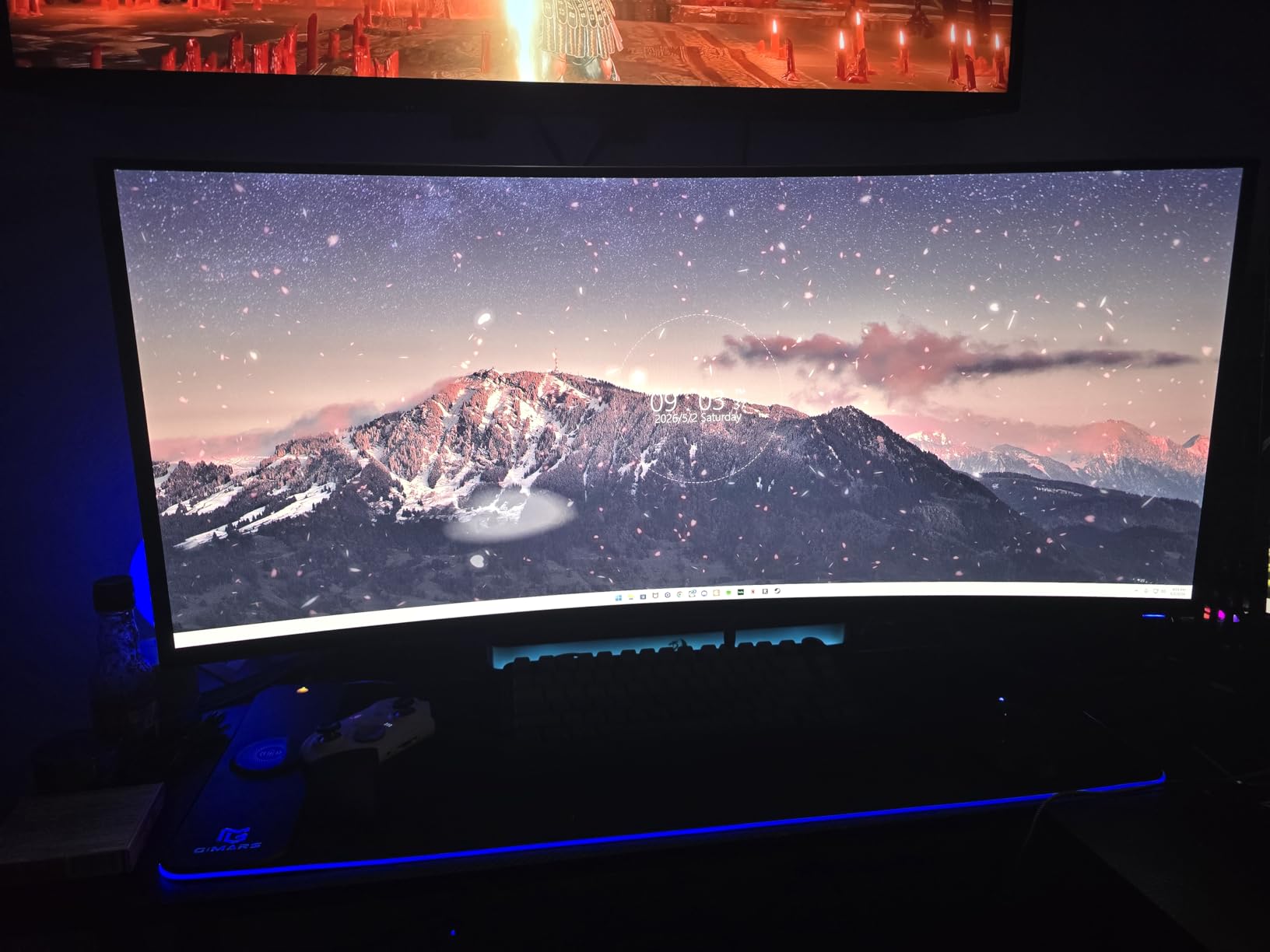 Alienware 34 240Hz QD-OLED Curved Gaming Monitor - AW3425DW - 34.2-inch WQHD (3440 x 1440) 0.03ms Display, 1800R Curve, AMD FreeSync Premium Pro, VESA AdaptiveSync, DisplayHDR TrueBlack 400 customer photo 1