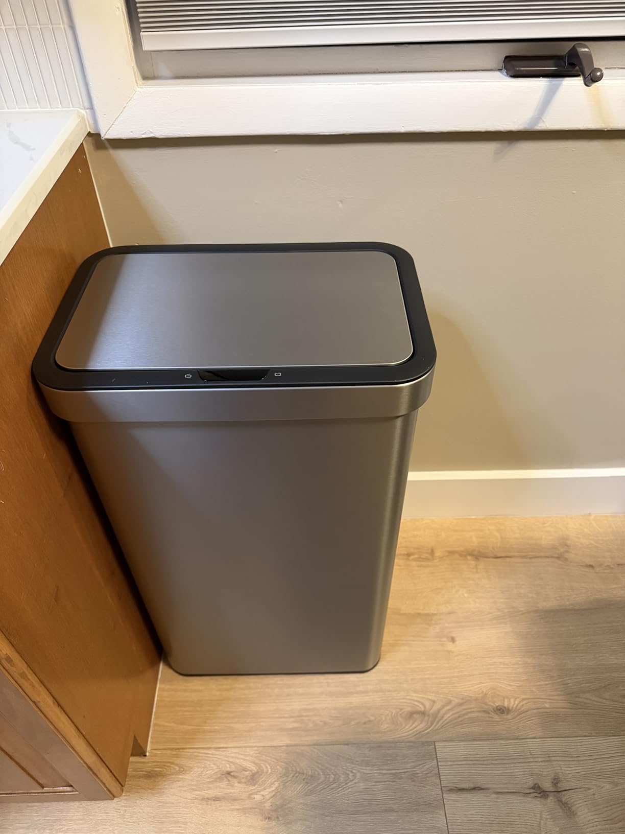 EKO Nova Sensor Trash Can, 21 Gallon/80 Liter Stainless Steel Rectangular Touchless Motion Sensor Trash Can or Recycling Bin, Matte Metallic customer photo 2