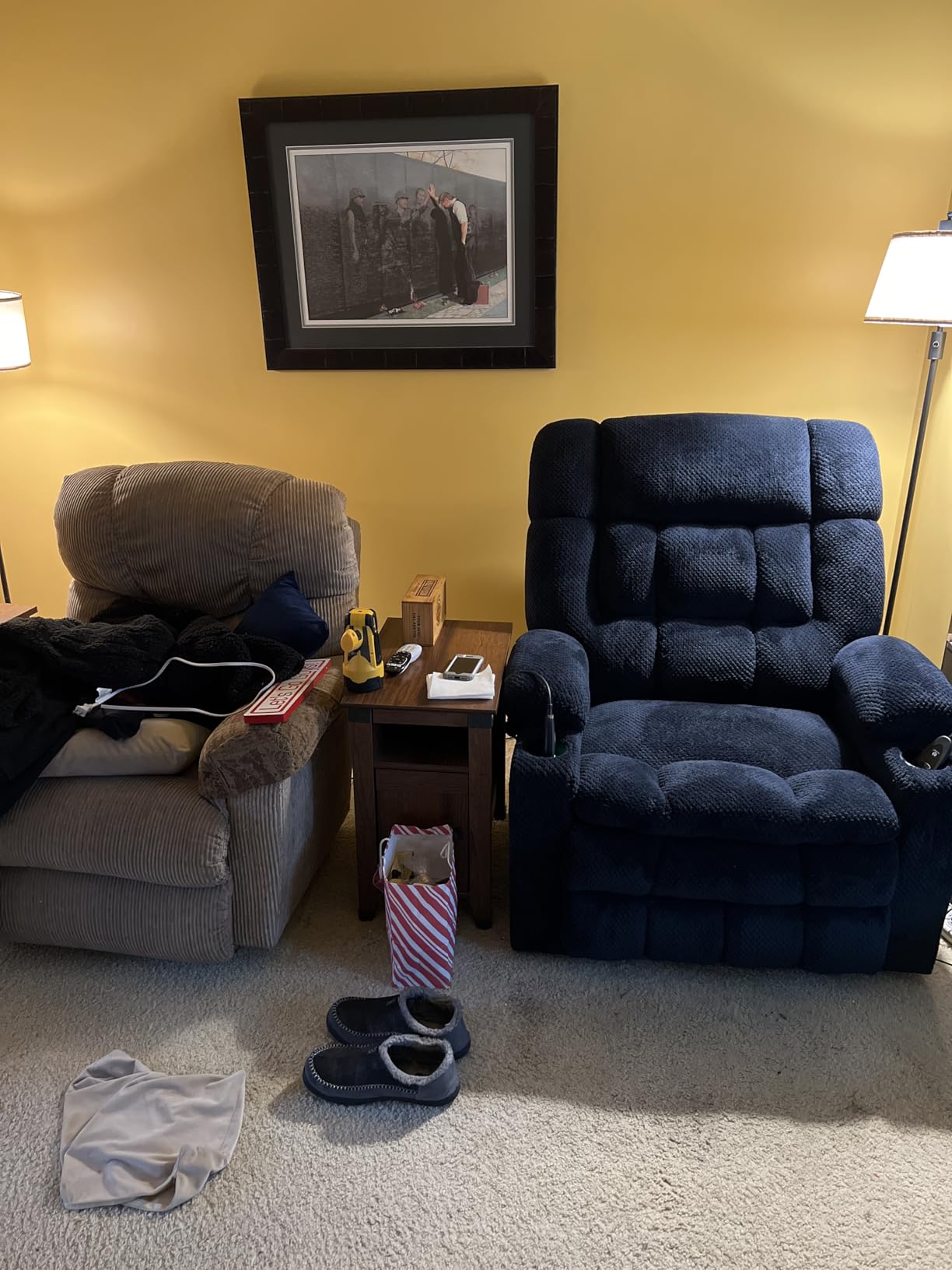 MCombo Dual Motor Power Lift Recliner Chair for Elderly, Massage Heat 7890 | Zero Gravity Lift Chair, Infinite Position, Lay Flat, USB Ports, Cup Holders, FSC, OEKO-TEX, Fabric (Medium, Yale Blue) customer photo 1
