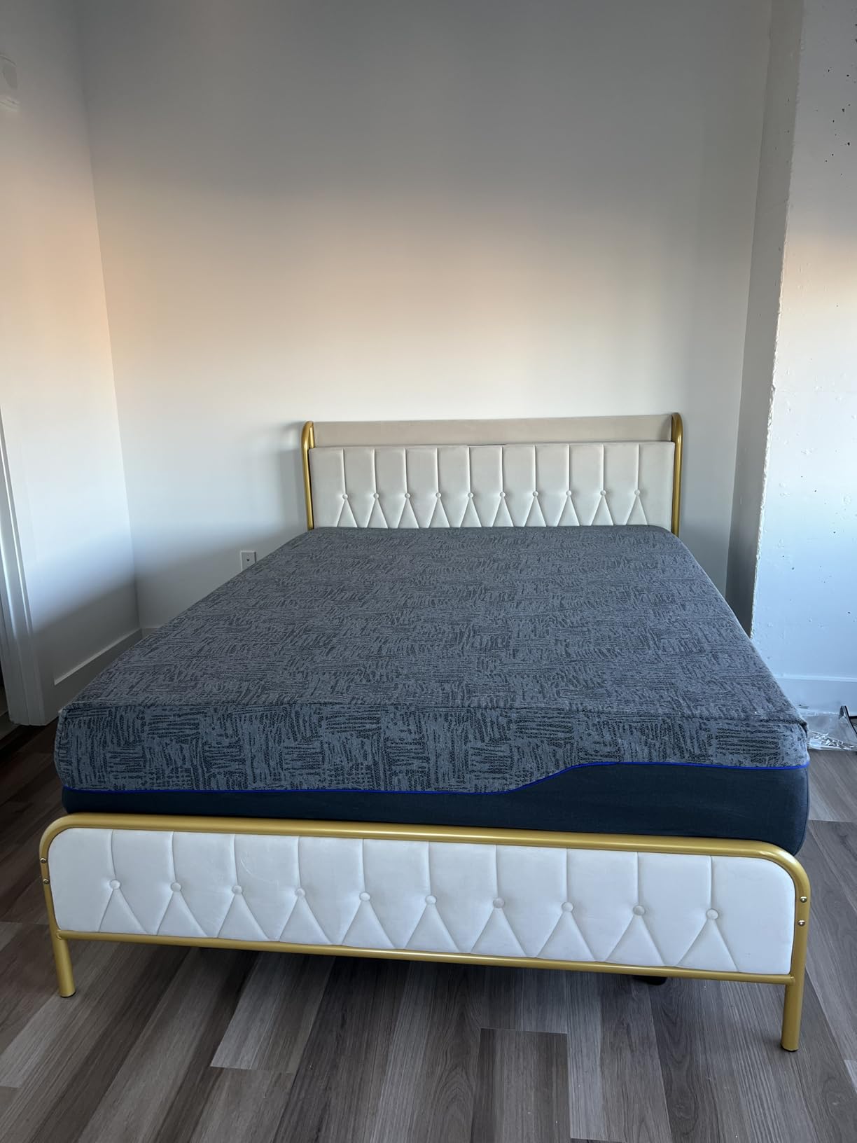 Marsail NS1 Massage Adjustable Base with Mattress Set, Queen Adjustable Bed Frame + 12-inch Cooling Gel Memory Foam Mattress, Dual Motor Bed Frame with Wireless Remote, CertiPUR-US Certified customer photo 1