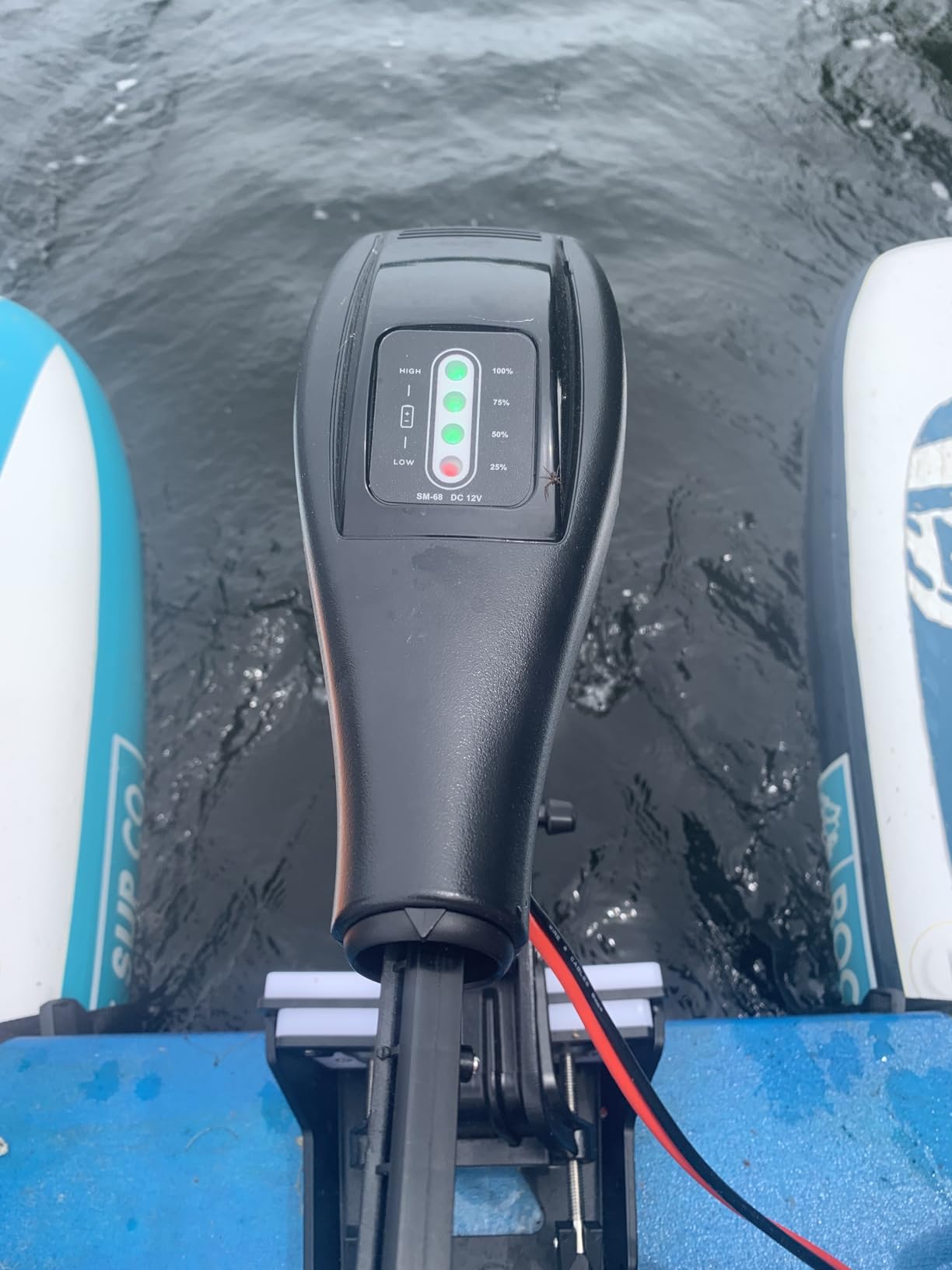 68LB Thrust Trolling Motor 8 Speed Electric Outboard Motor Boat Kayak Motor with 6’’ Adjustable Handle 30'' Shaft Length & LED Indicator Transom Mounted for Kayak, Fishing Boat customer photo 2