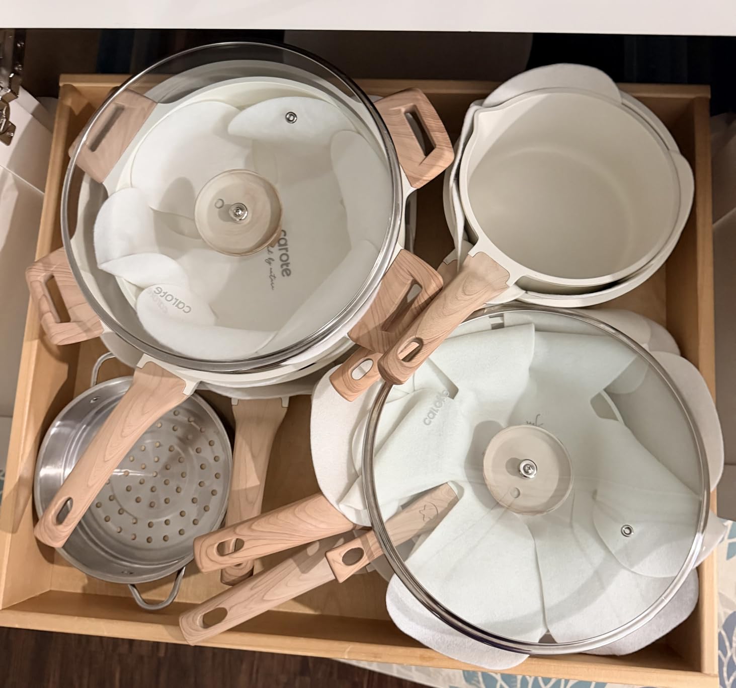 CAROTE 16pcs Nonstick Cookware Sets, Pots and Pans Set customer photo 1