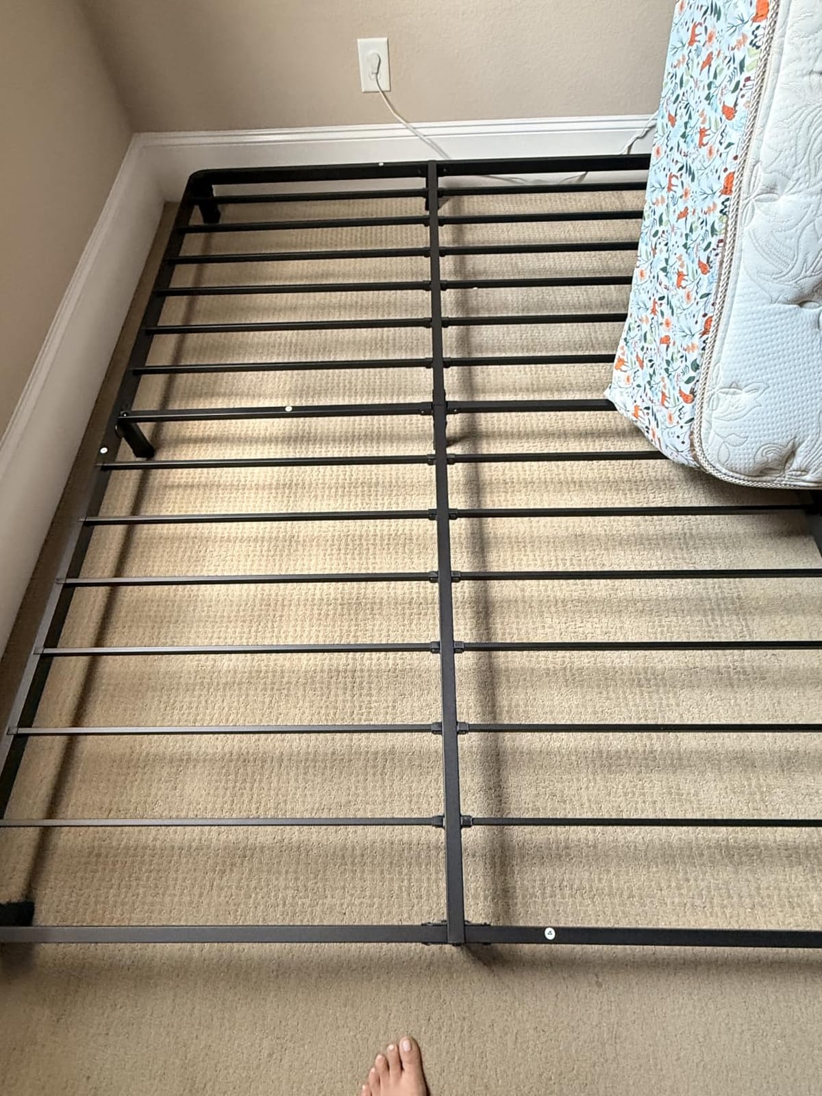 Bilily 18 inch King Bed Frame Metal Platform with Round Corner Legs,3500 LBS Heavy Duty Steel Slats Support,Headboard Compatible,No Box Spring Needed,Easy Assembly,Mattress Retainer,Underbed Storage customer photo 2