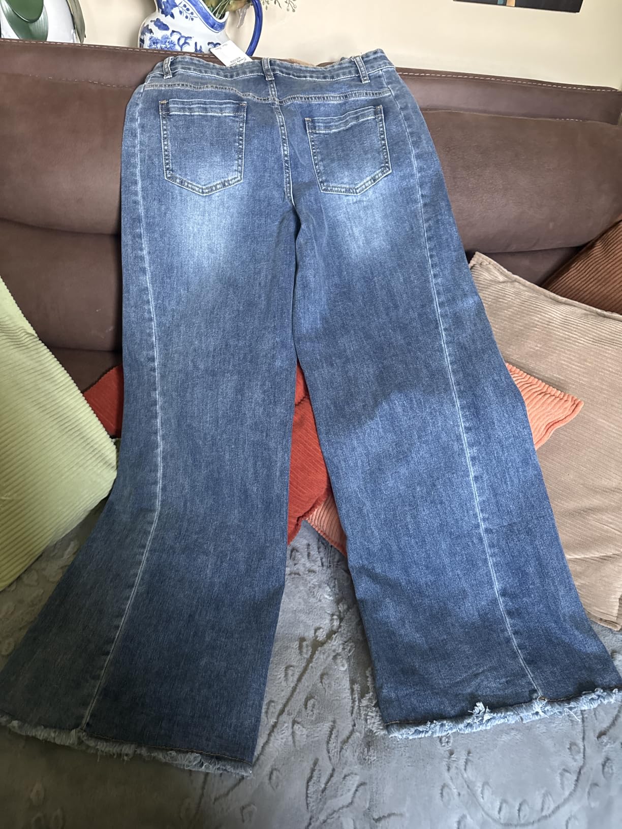 Trendy Queen Women's Wide Leg Jeans, Relaxed Loose with Raw Hem Pants customer photo 1