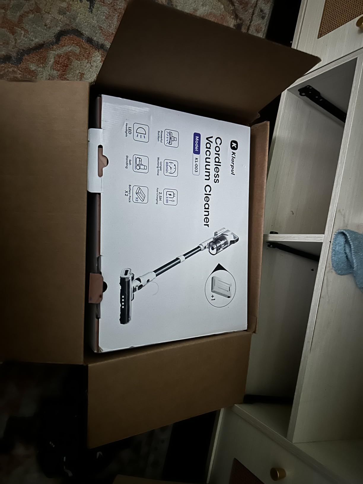 Klarpul Cordless Vacuum Cleaner, 2 Batteries 140 Mins Runtime 600W 50Kpa Stick Vacuum Cordless, Self-Standing Vacuum Cleaners for Home with 2.5H Fast Charging, for Floor/Carpet/Pet Hair, White customer photo 1