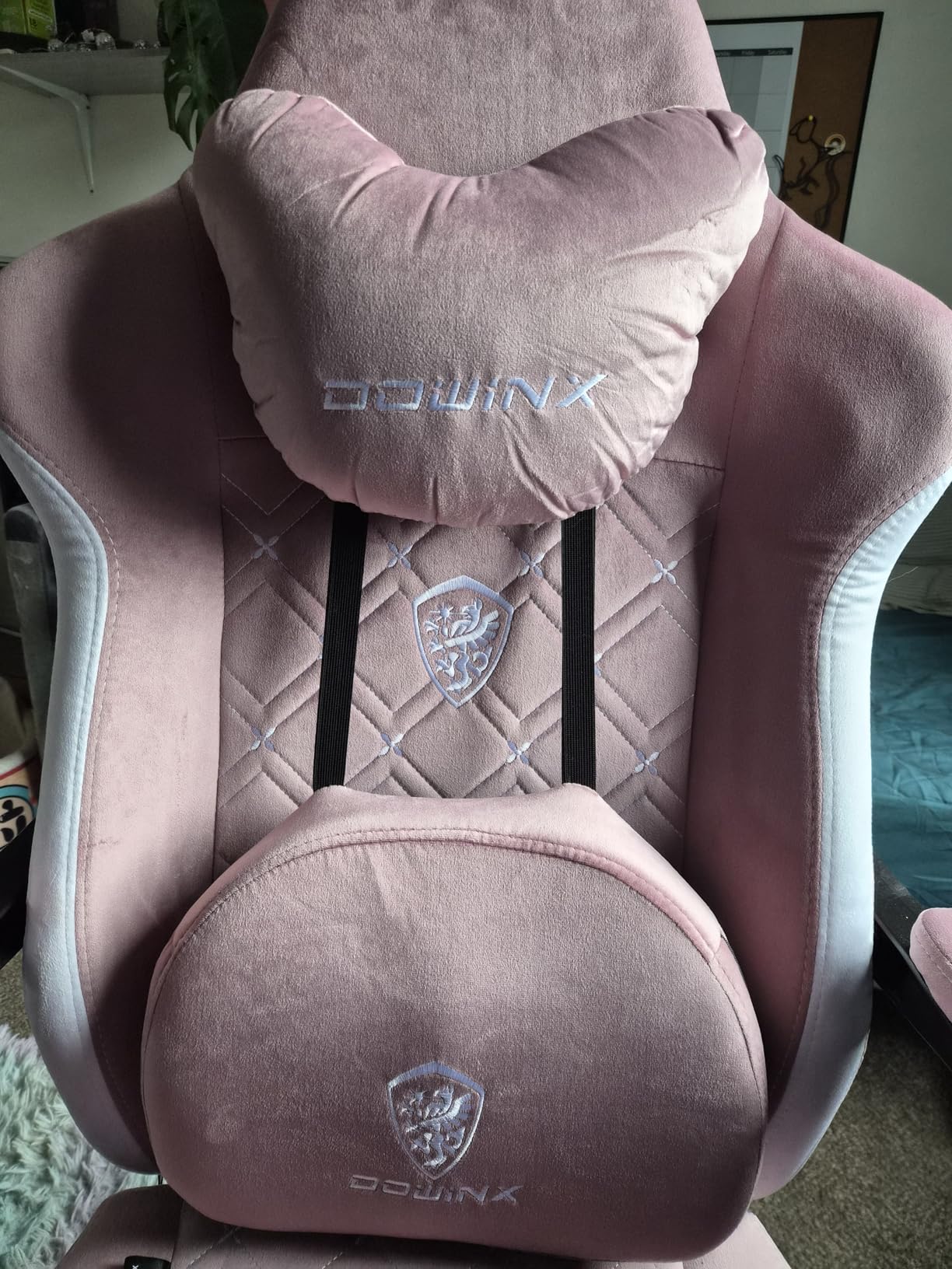 Dowinx Gaming Chair with Heated Massage Lumbar Support, Big and Tall Fabric Gaming Chairs for Adults with Footrest, Ergonomic Computer Game Chair with Pocket Spring Cushions, 350lbs, Black customer photo 1