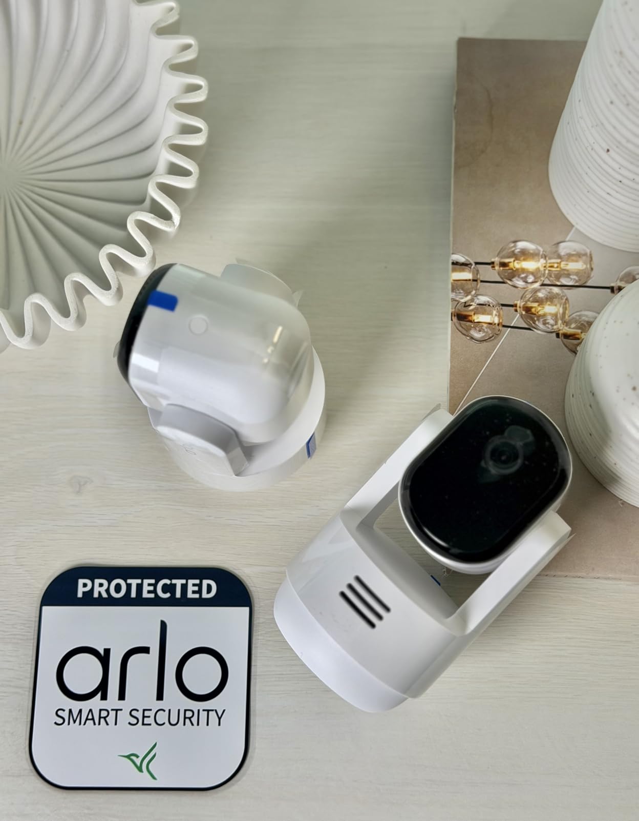 Arlo Essential Indoor Pan Tilt Zoom Security Camera 2K Wired - 1-Cam | 360° pan & 180° tilt; 2K pet camera; Auto motion tracking; Animal detection; Animated preview; 1-mo Secure plan incl. customer photo 2