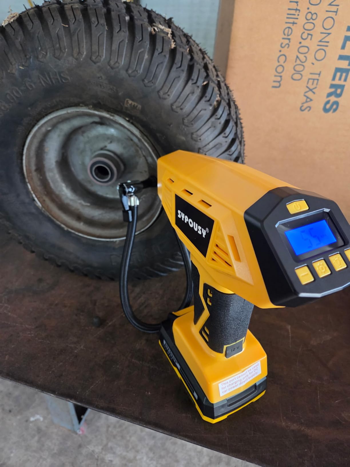 Cordless Tire Inflator Portable Air Compressor 160PSI 12VDC & 20V Battery customer photo 1