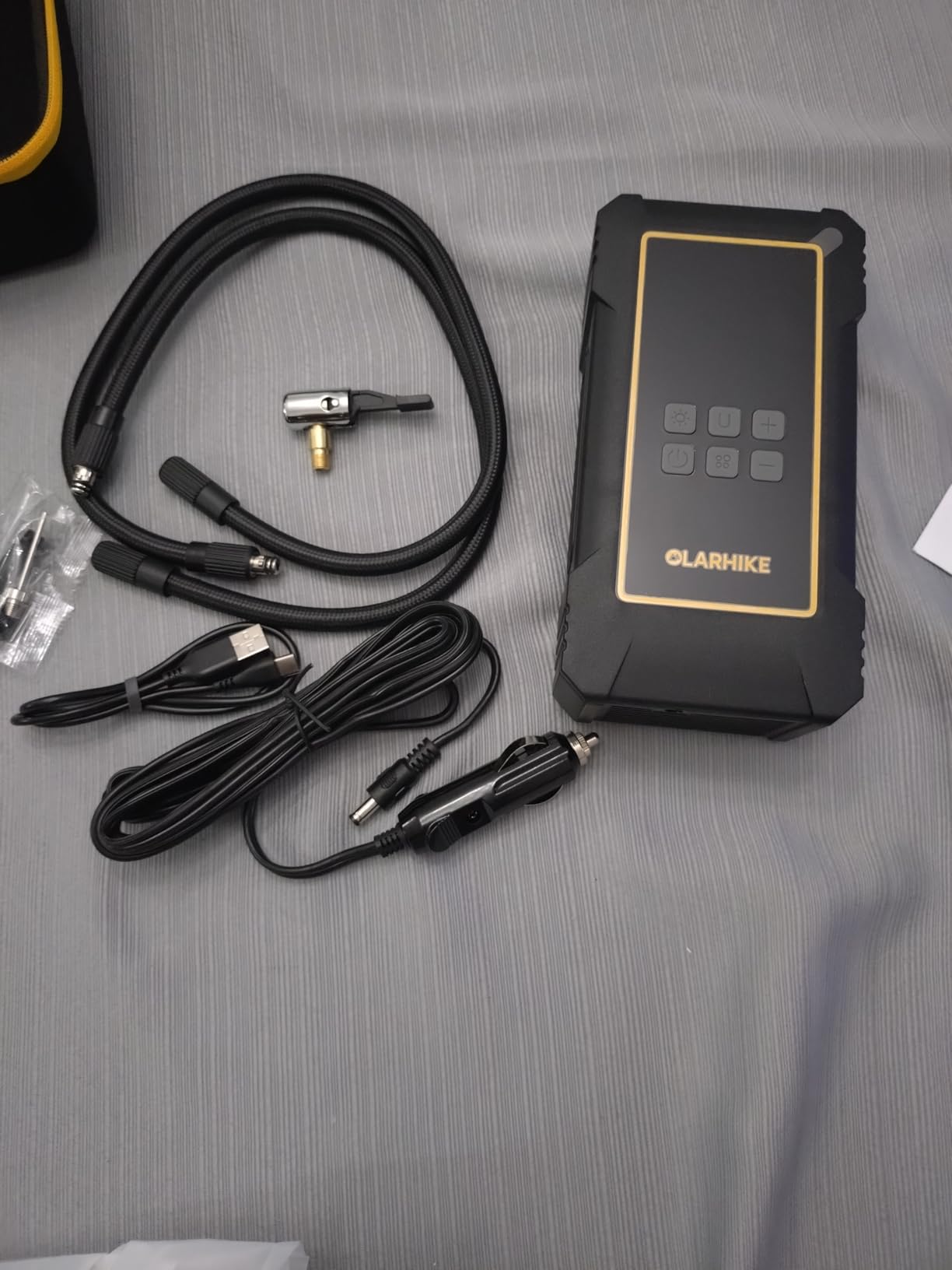 OlarHike 12000mAh Heavy Duty Tire Inflator Portable Air Compressor customer photo 1