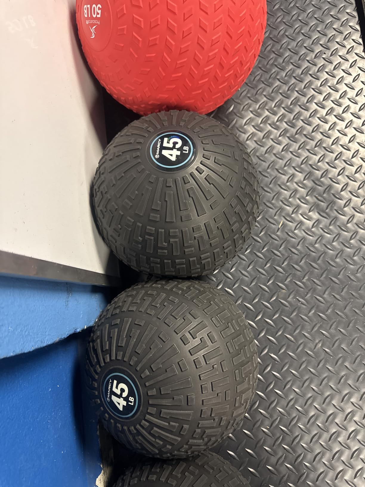 MARCY Slam Ball 10 to 50 lbs, Non-Bounce Medicine Ball with Textured Grip customer photo 1