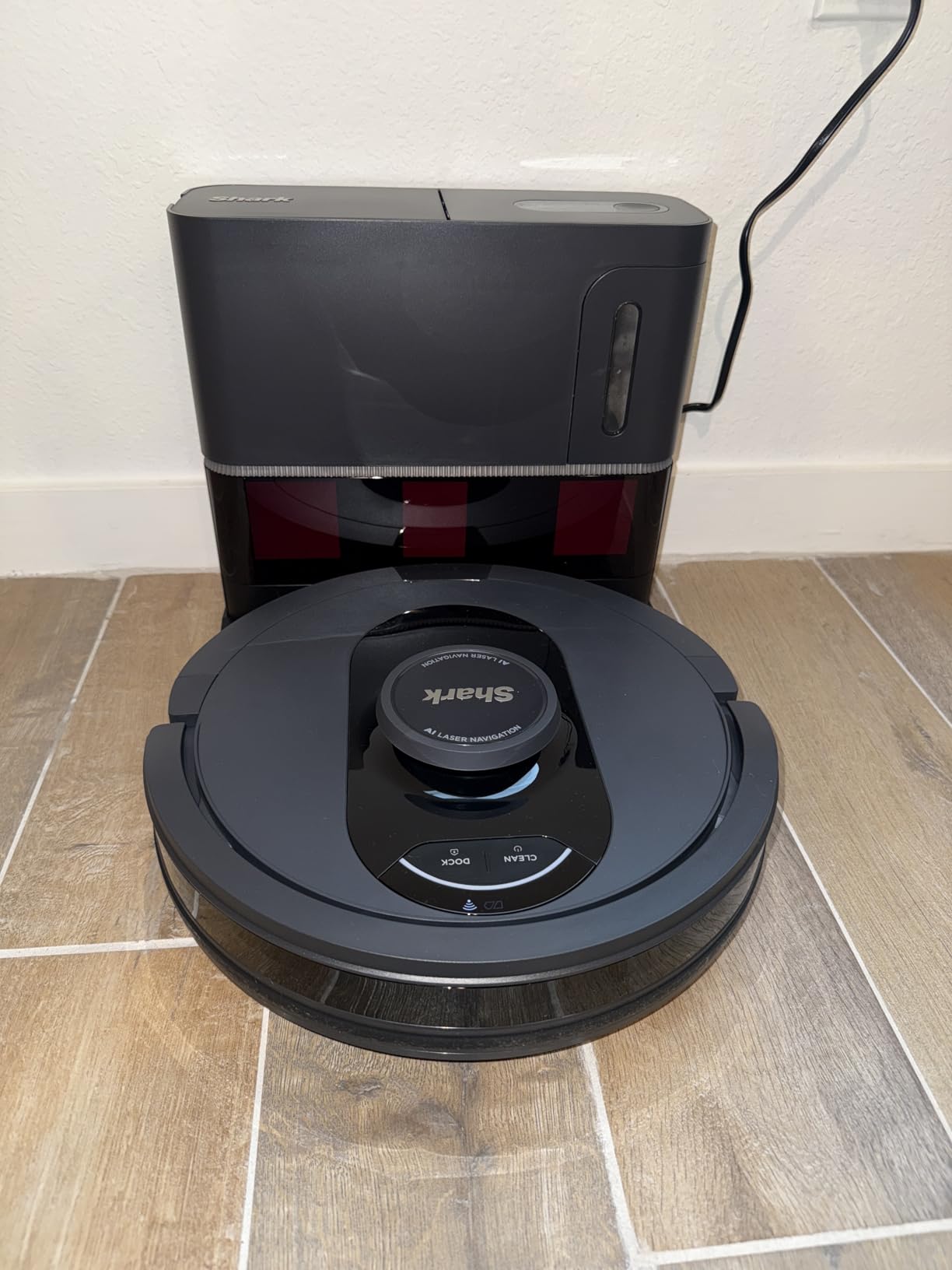 Shark Matrix Plus 2-in-1 Robot Vacuum & Mop, Sonic Mopping, CleanEdge, HEPA customer photo 1