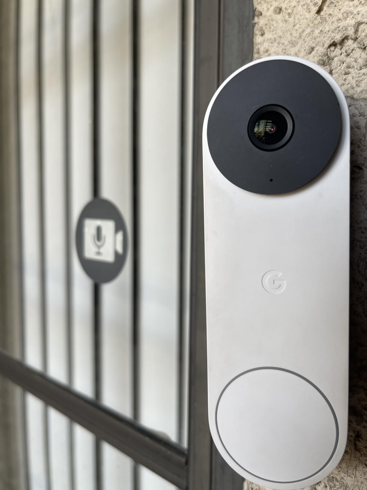 Nest Doorbell (Wired, 3rd Gen) - 2K Video, Live View - 2025 - Hazel | Video doorbell, 2K HDR, intelligent alerts, color night vision, 2-way audio, works with Google Home & Gemini customer photo 1