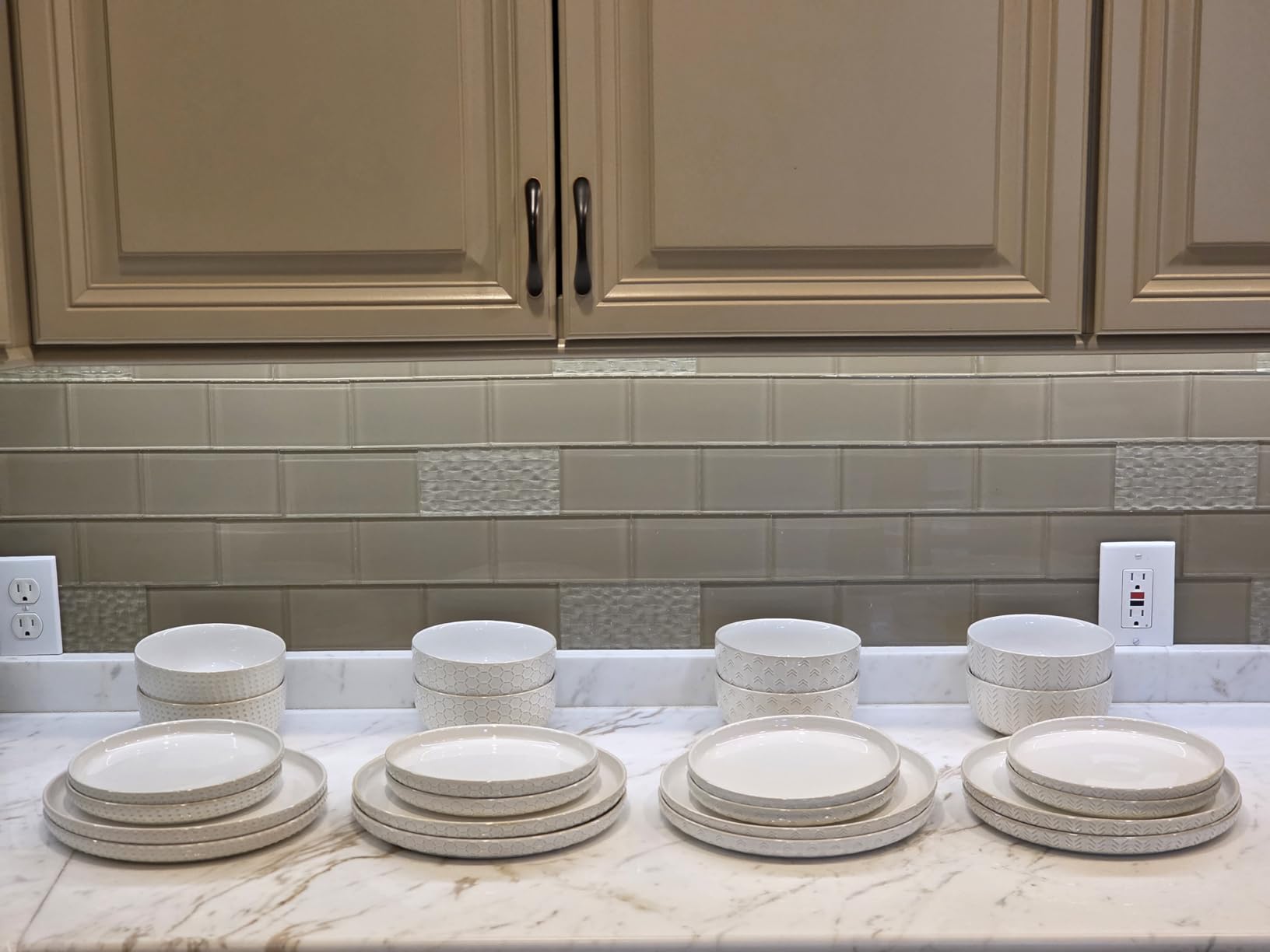 24 Piece Dinnerware Sets for 8 - Farmhouse Style Stoneware Plates and Bowls Sets - Scratch Resistant & Dishwasher Safe, Embossed Boho Ceramic Dish Set, Stack Compactly Dishware - Ivory White customer photo 2