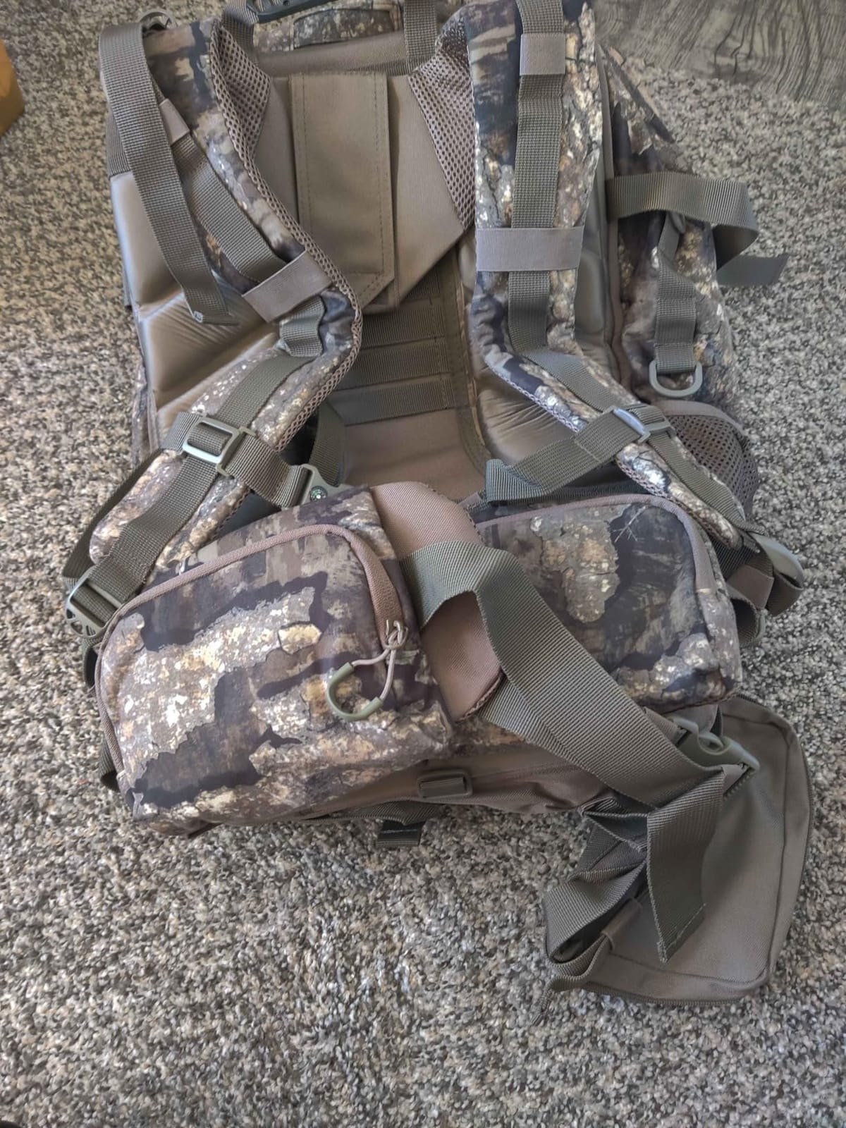 BLISSWILL Upgraded Hunting Backpack For men for Deer and Elk Hunting bag customer photo 2