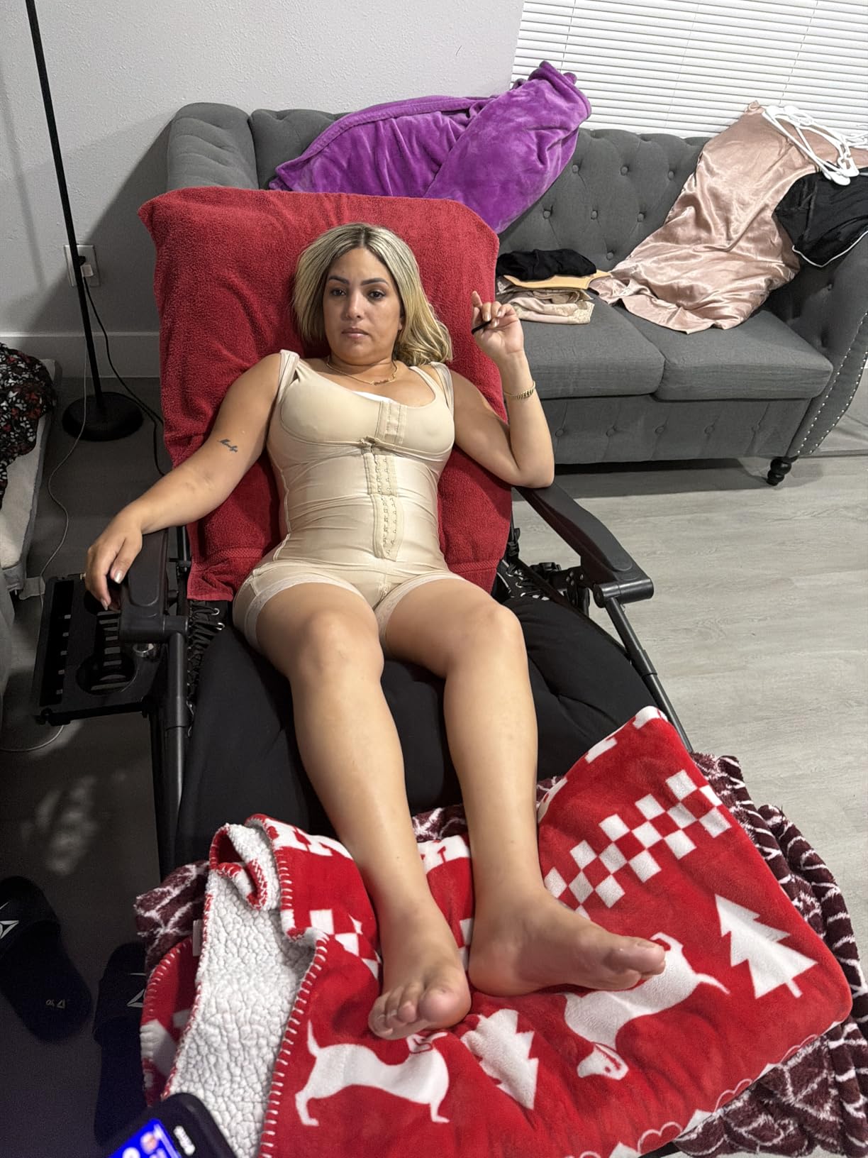 ZENPETIO Oversized Zero Gravity Chair, 33In XXL 500LBS with Cushion, Anti Gravity Recliner Lounge Chair with Aluminum Alloy Lock & Footrest, 90-170 Degree Adjustable, for Lawn Patio Indoor Outdoor customer photo 1