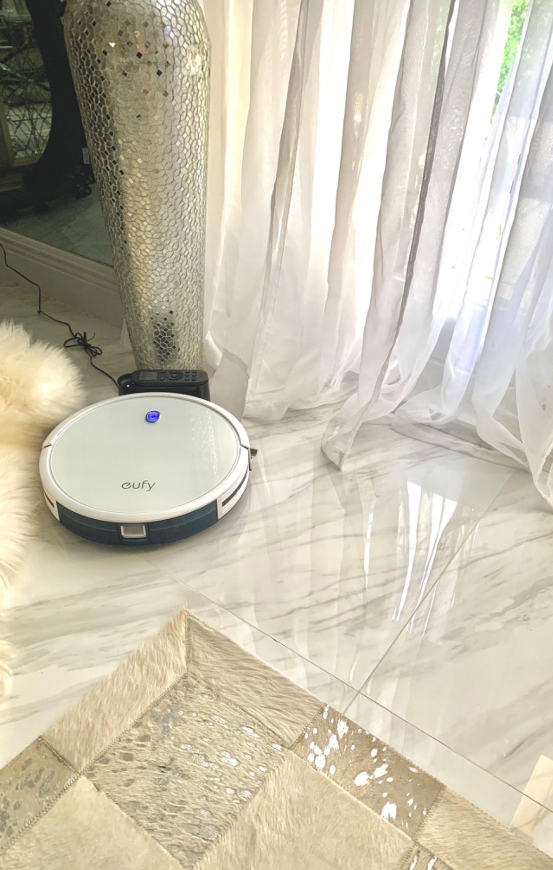 eufy C28 Robot Vacuum and Mop Combo, 15,000 Pa, HydroJet Roller Mop customer photo 1