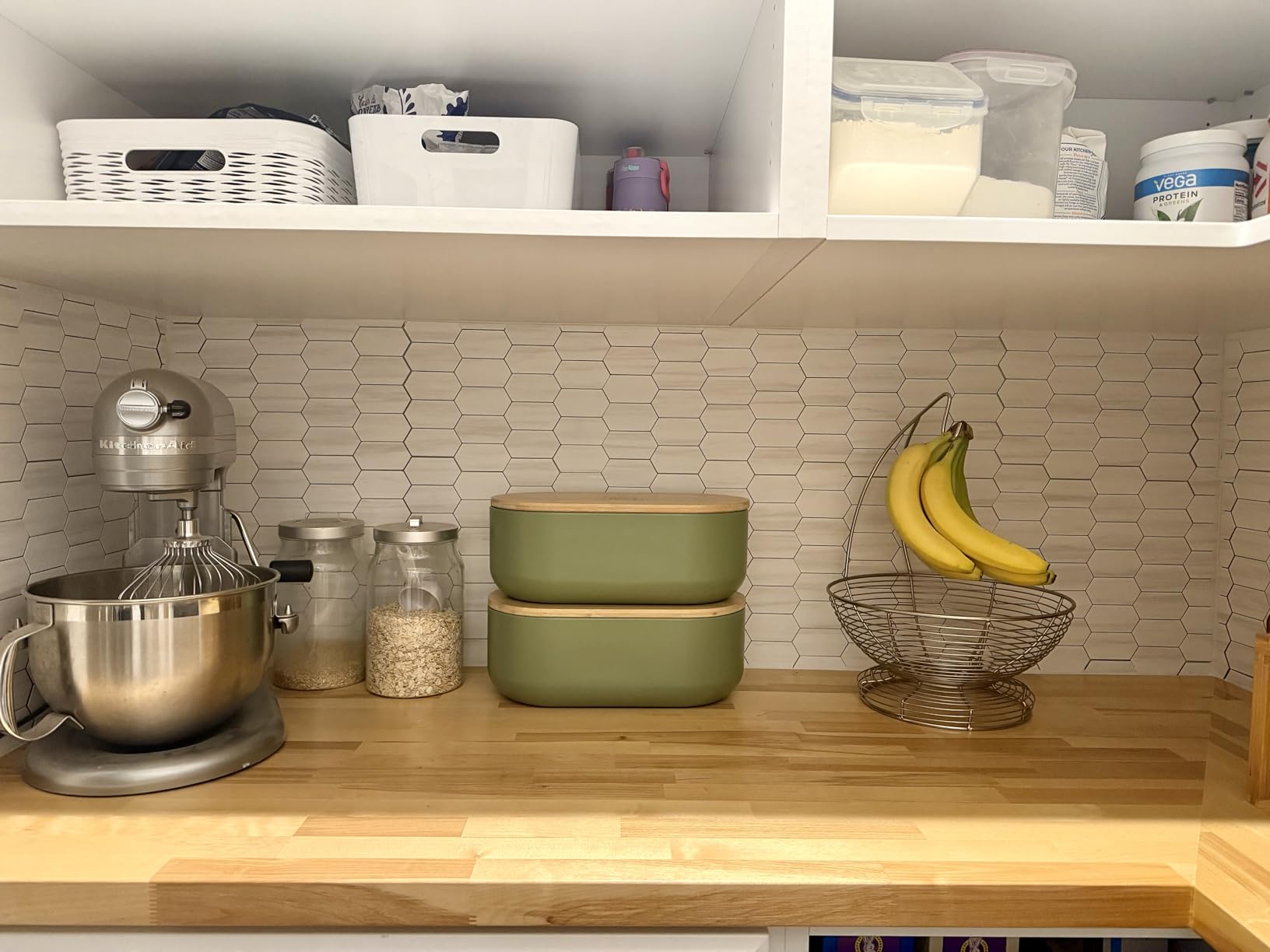 LARS NYSØM Stainless Steel Bread Box with Cutting Board - Bread Storage customer photo 1