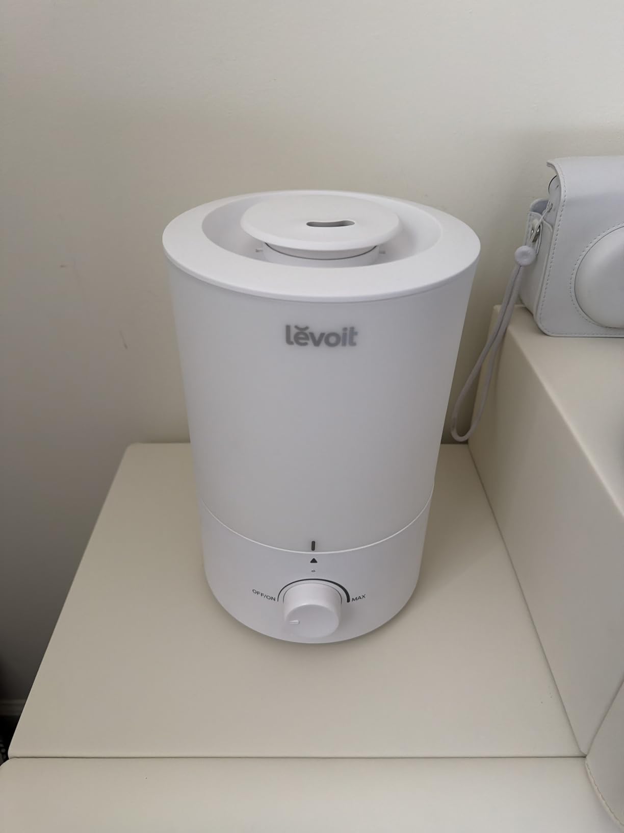 Levoit Humidifiers for Bedroom 4.2L Top Fill for Large Room, NeoClassic 450 | 42H Runtime, Easy to Clean, 21dB Quiet Cool Mist for Baby, Plants, Night Light, Essential Oil Diffuser customer photo 2