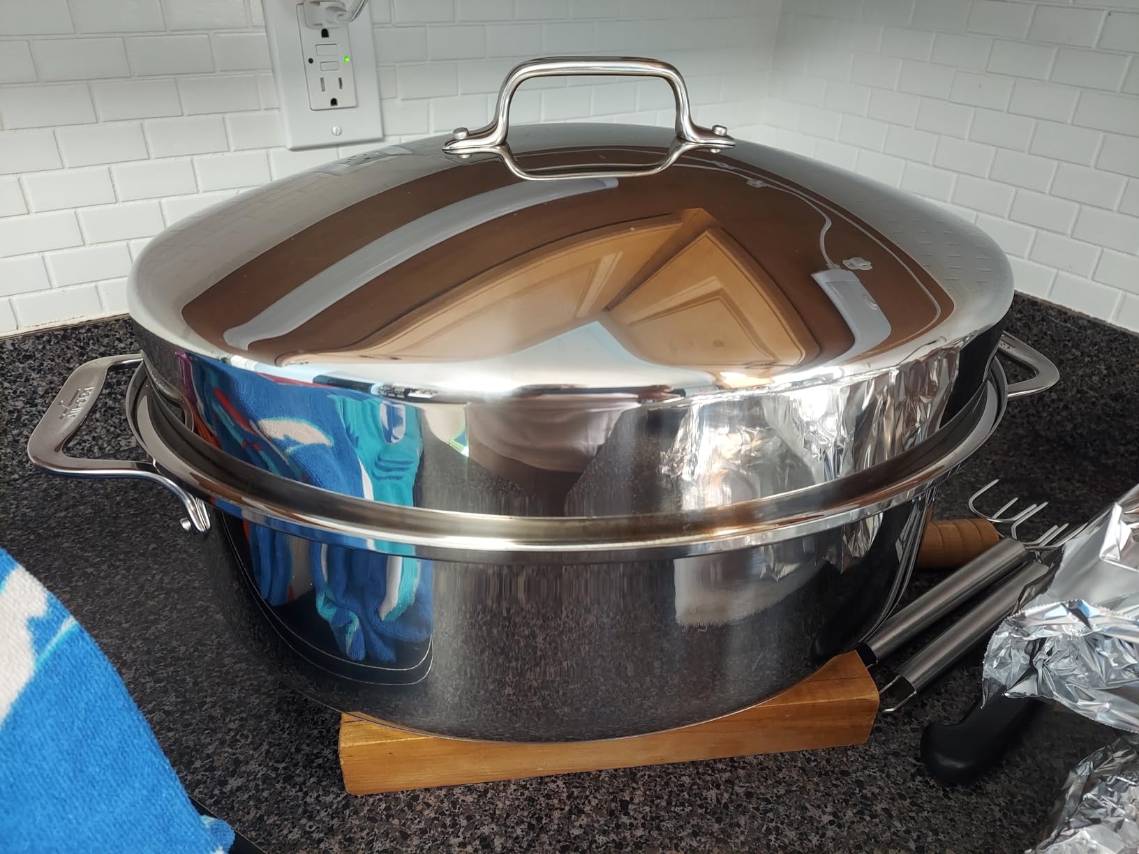All-Clad Specialty Stainless Steel Roaster with Rack 14x18 Inch Oven Broiler Safe 600F Roaster Pan, Pots and Pans, Bakeware, Silver customer photo 1
