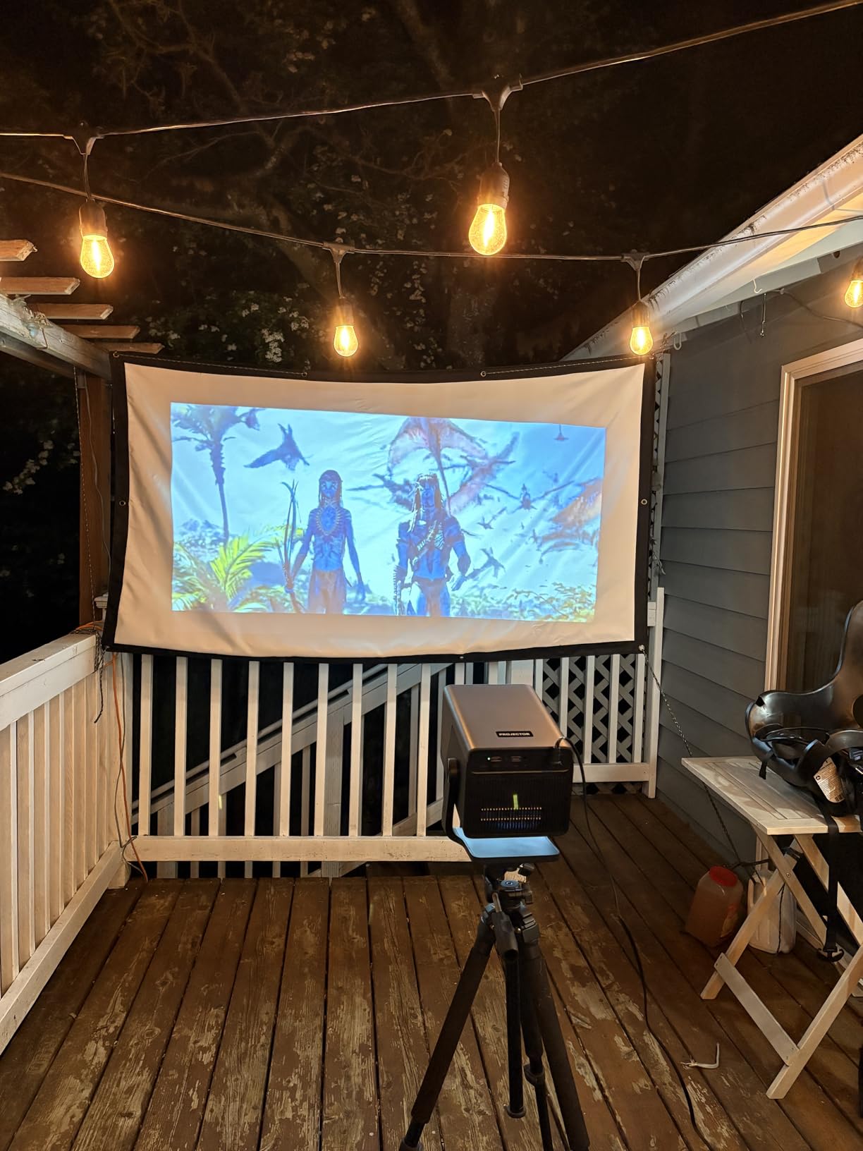 X7 2000 ANSI Smart Projector, 4K/8K Input Support, Native 1080P, 125% sRGB customer photo 2