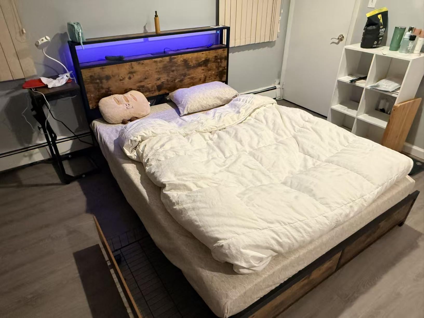 Lifezone King Bed Frame with 2-Tier Storage Headboard, Metal Platform Bed Frame with 4 Storage Drawers, Built in Charging Station & LED, Noise-Free/Metal Support/No Box Spring Needed, Rustic Grey customer photo 1