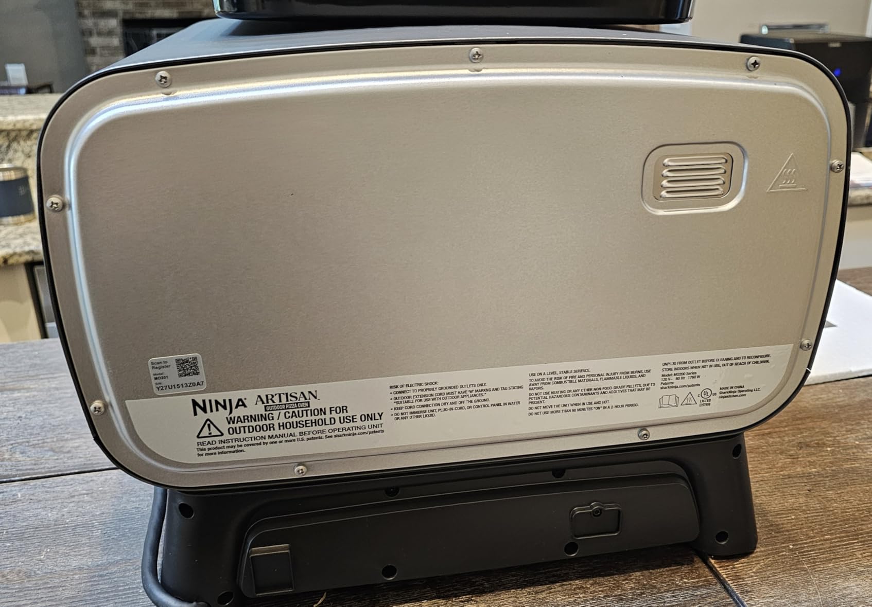 Ninja Artisan 5-in-1 Portable Electric Pizza Oven, Blue & Gold, MO201BL1 customer photo 2