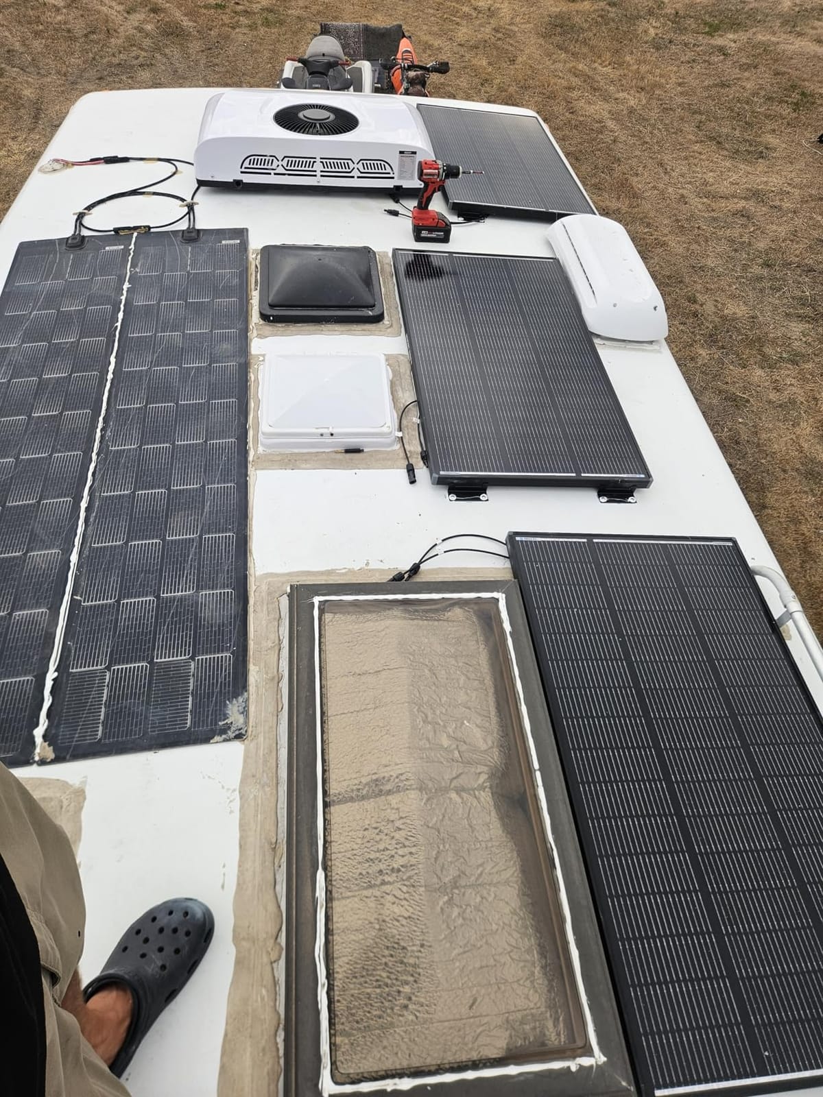 10000 BTU 12V DC RV Air Conditioner - Battery Powered, Low Power Consumption, Ultra Quiet & Fast Cooling Upgraded Rooftop AC Unit with APP Remote for Camper Van and Truck (Cooling Only) customer photo 2