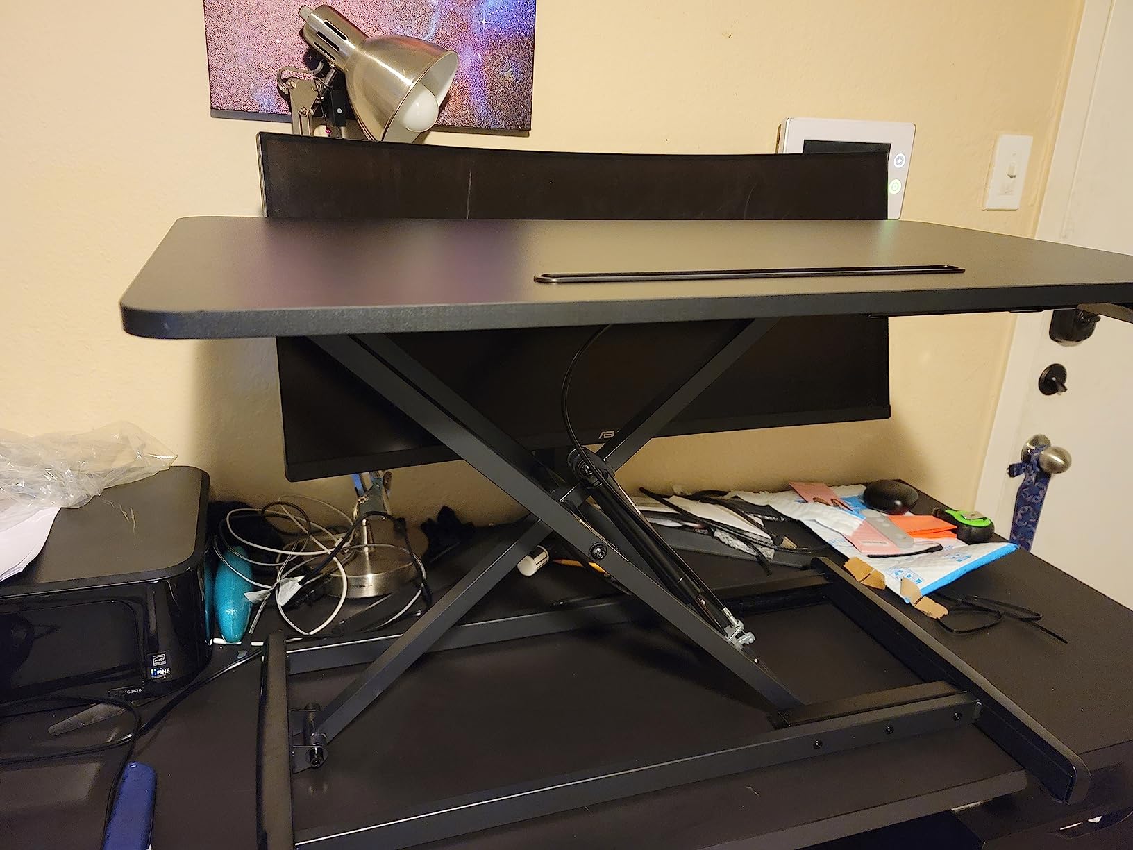 DUMOS Makeup Vanity Desk with Mirror and Lights, Charging Station customer photo 2
