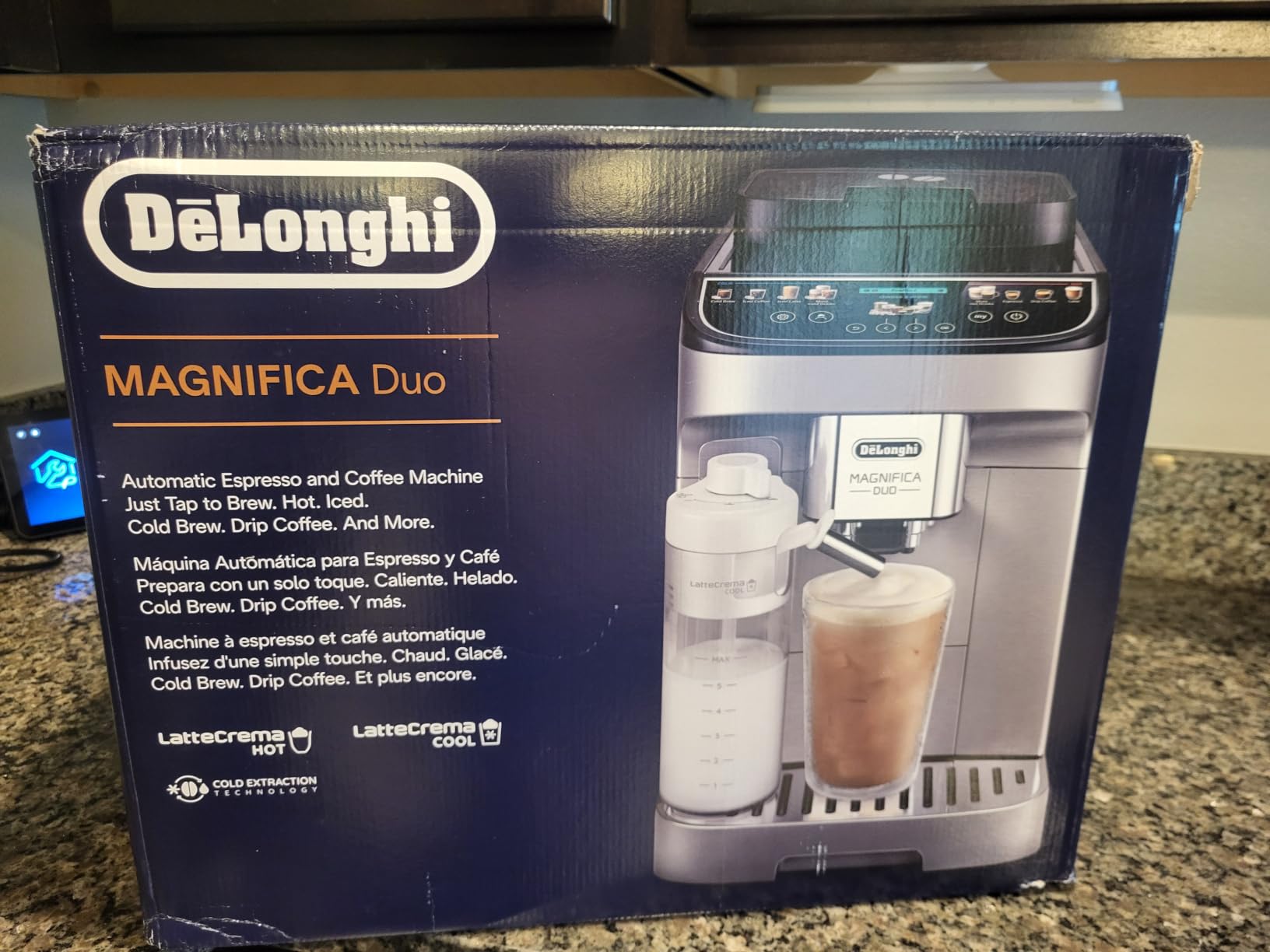 De'Longhi Magnifica Duo Automatic Espresso Machine, Milk Frother, Silver | #1 Worldwide Espresso Machine Maker, 20 One-Touch Recipes, Hot & Cold Milk Frother, Built-In Grinder, Touchscreen Display customer photo 1