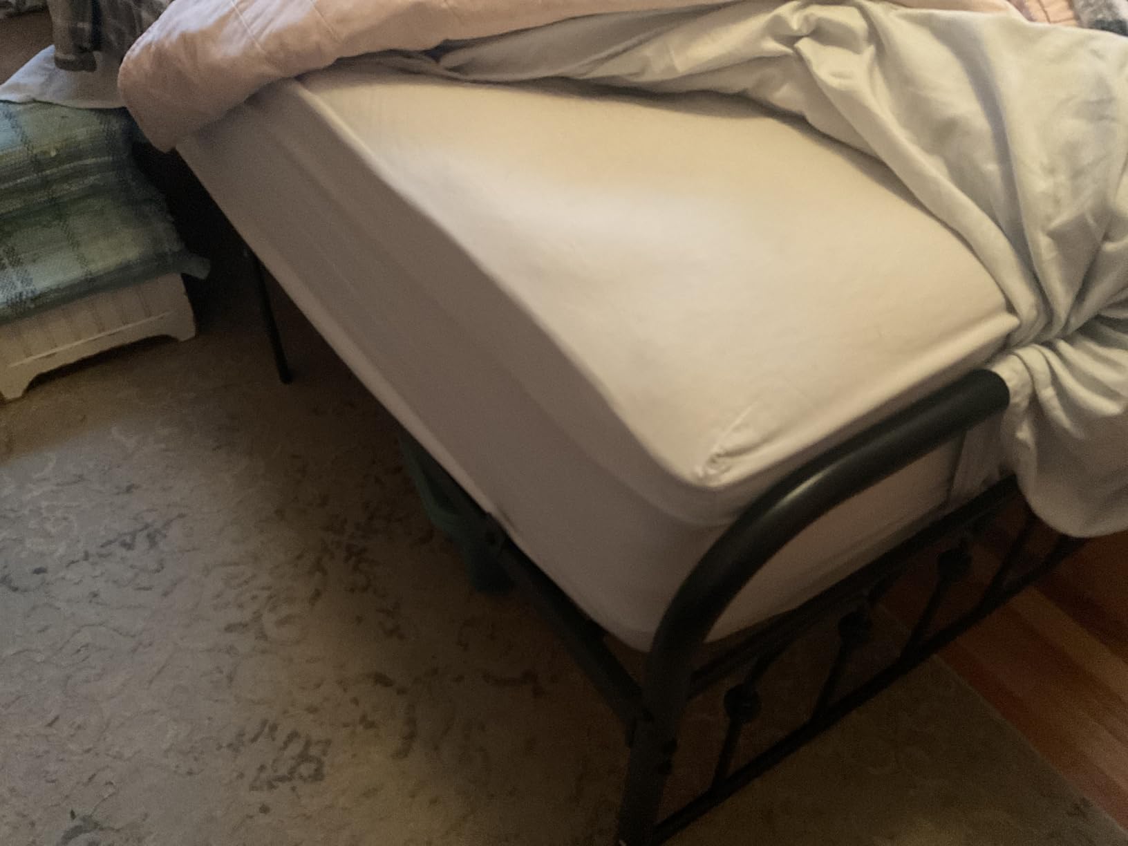 BedStory Firm Queen Size Mattress, 12 Inch Hybrid Queen Mattress in a Box customer photo 1