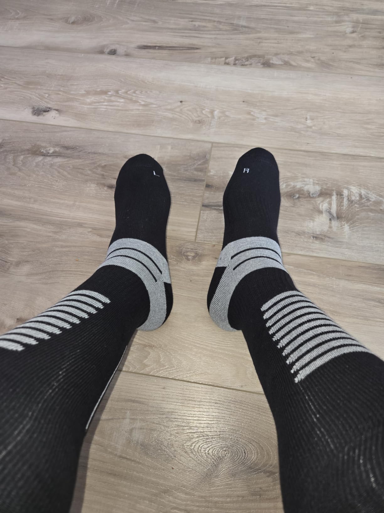 Heated Socks for Men Women with 6000mAh Batteries customer photo 1