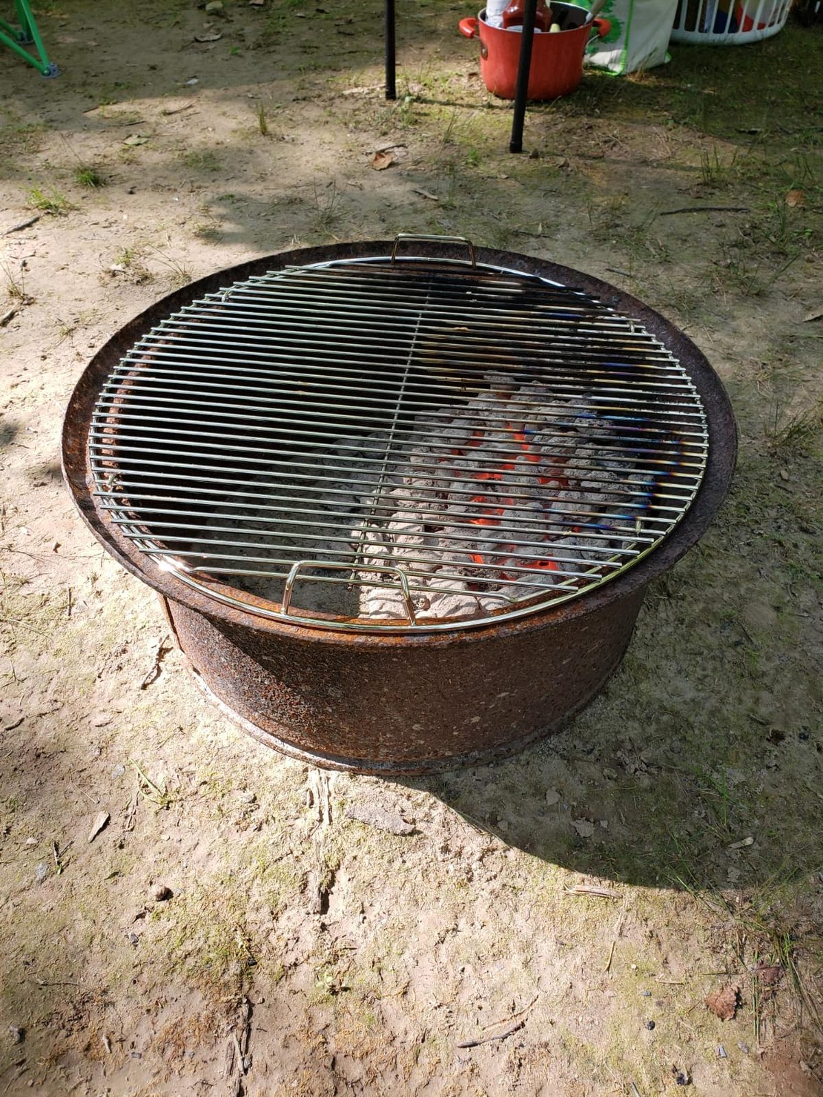 Weber® Hinged Charcoal Cooking Grate for 22