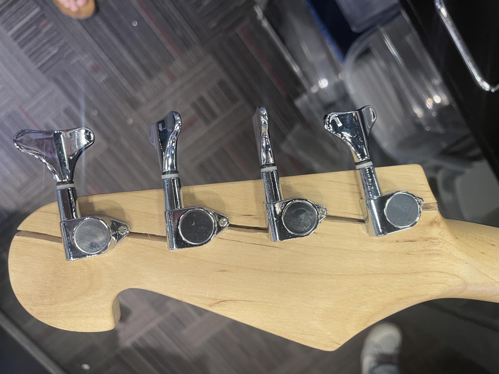 Stedman Beginner Series Bass Guitar Bundle with 15-Watt Amp, Gig Bag, Instrument Cable, Strap, Strings, Picks, and Polishing Cloth - Metallic Blue customer photo 1