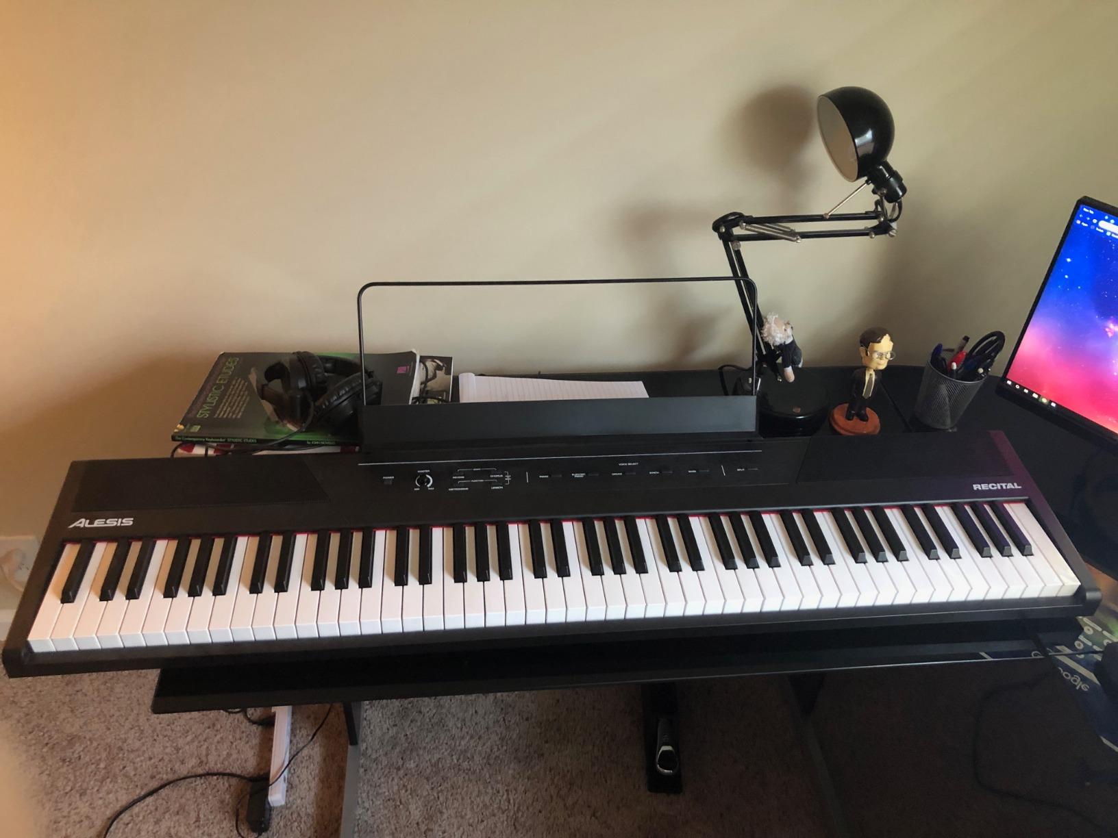 Alesis Recital Digital Piano 88-Key Semi-Weighted customer photo 1