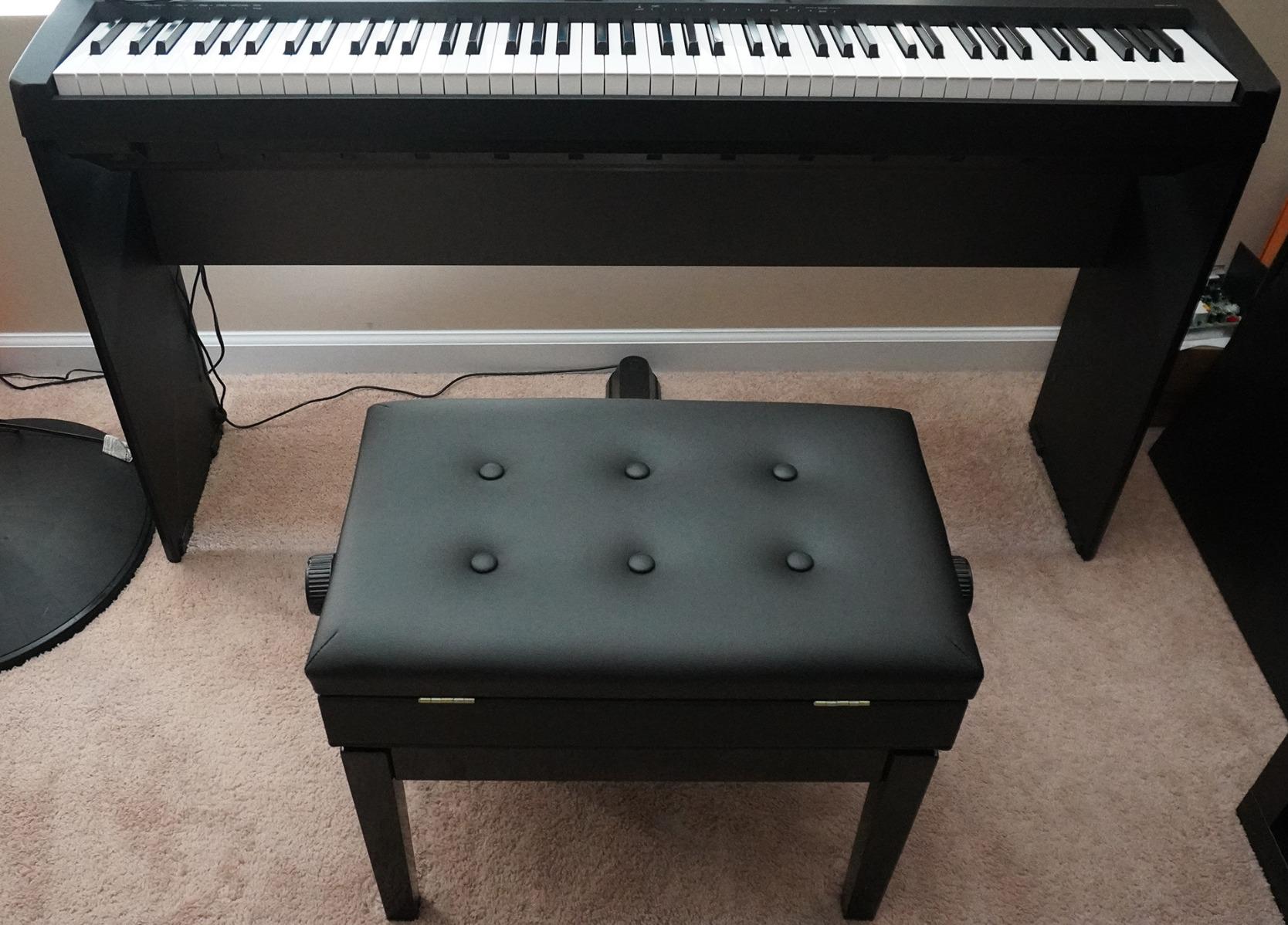 SONGMICS Adjustable Piano Bench with Padded Cushion and Storage Compartment customer photo 1