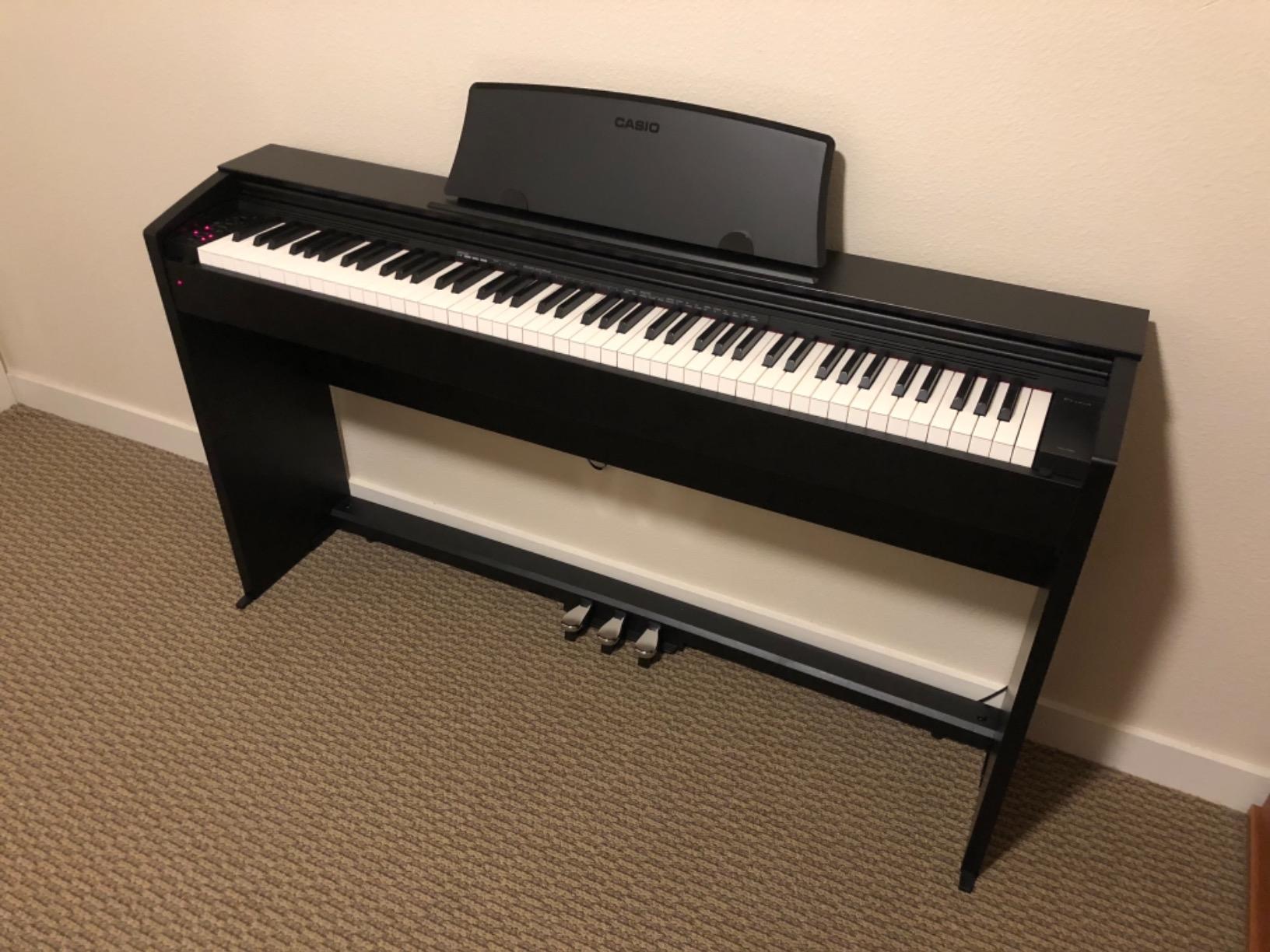 Casio Privia PX-770 – 88-Key Weighted Console Digital Piano | Tri-Sensor II Scaled Hammer Action Keys | AiR Sound Source, 19 Tones, Concert Play, 16W Stereo Speakers, USB-MIDI | Elegant Black Cabinet customer photo 2
