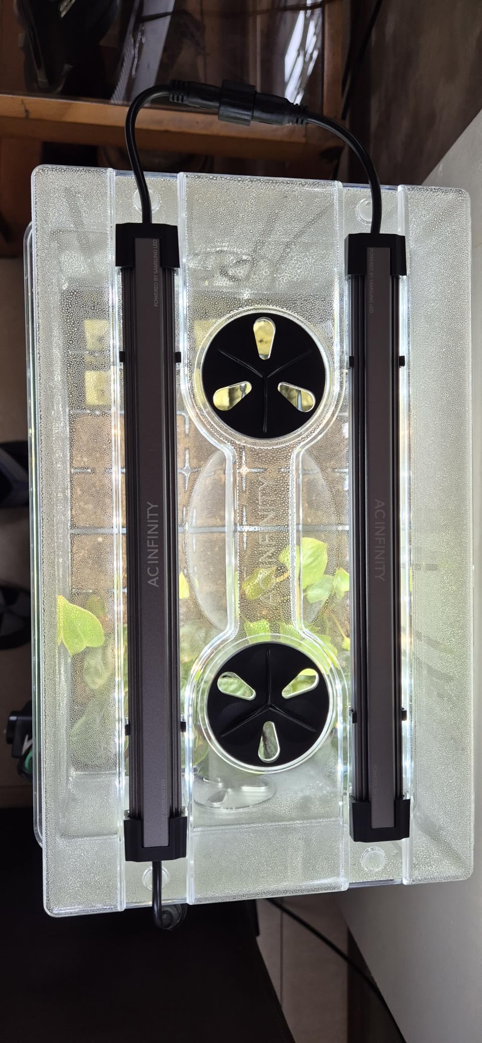 AC Infinity Humidity Dome Kit 5x8 w/ LED Grow Lights & Seedling Heat Mat customer photo 2