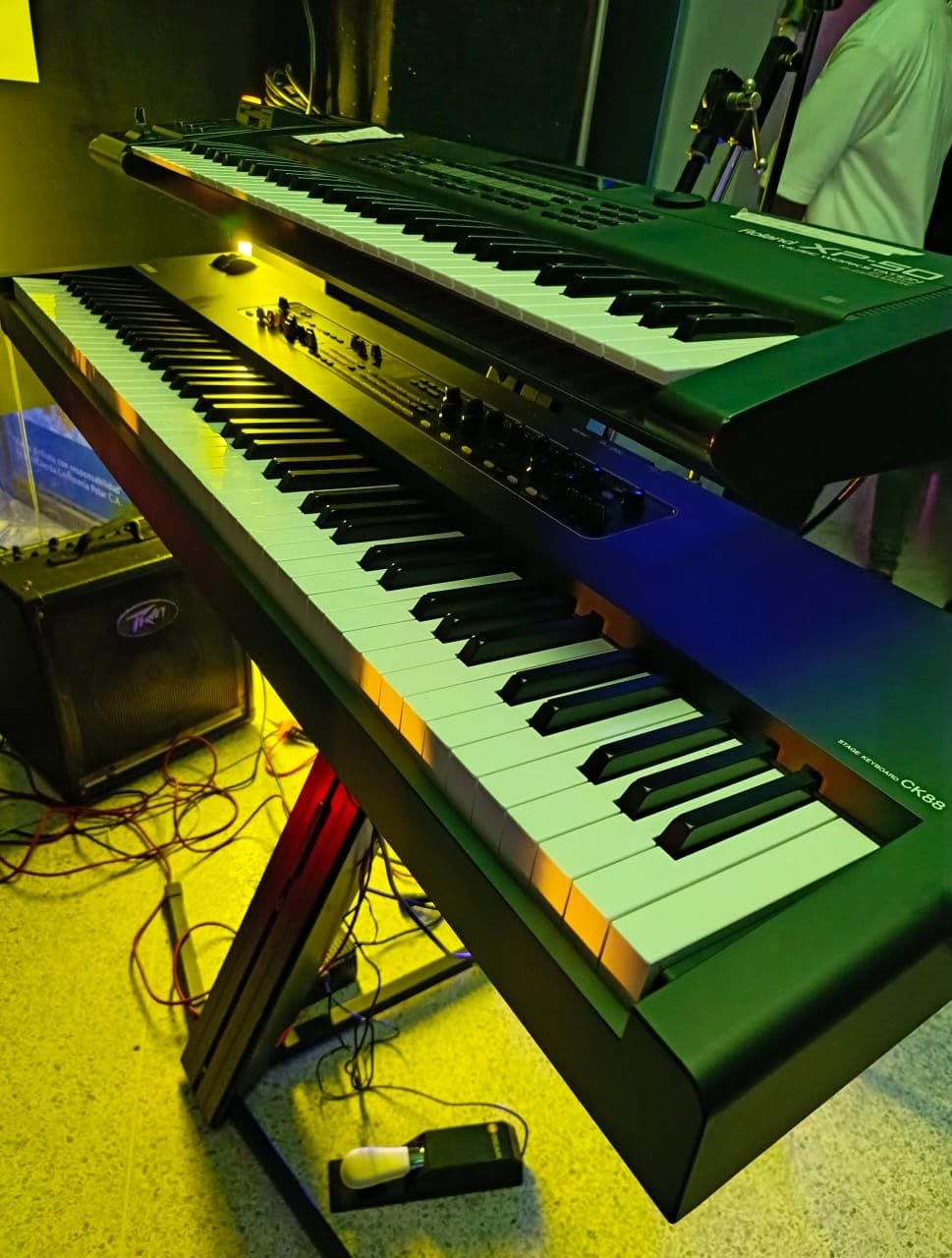 Yamaha CK Series 88-Key Stage Keyboard with Built-In Speakers, Black (CK88) customer photo 1
