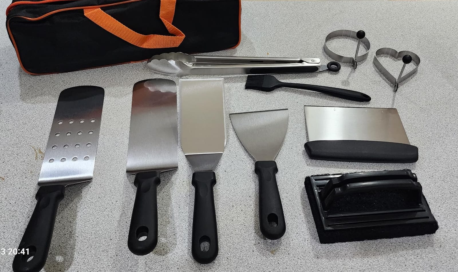 14PCS Griddle Accessories Kit, Flat Top Grill Accessories Set for Blackstone and Camp Chef, Grill Spatula Set with Enlarged Spatulas, Scraper for Outdoor Barbecue customer photo 1