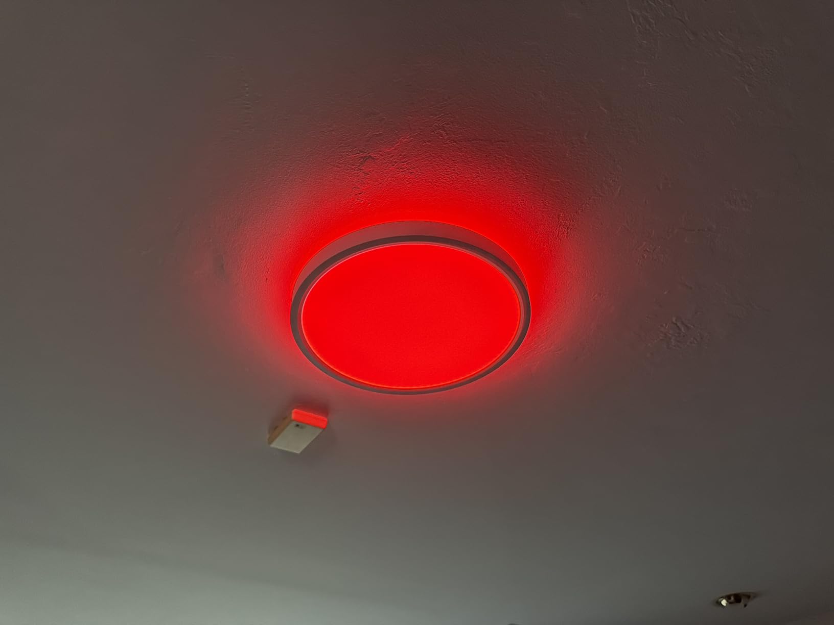 Govee Smart Ceiling Light, RGBIC 2400LM 2700K-6500K 12 Inch 1 Pack White customer photo 2