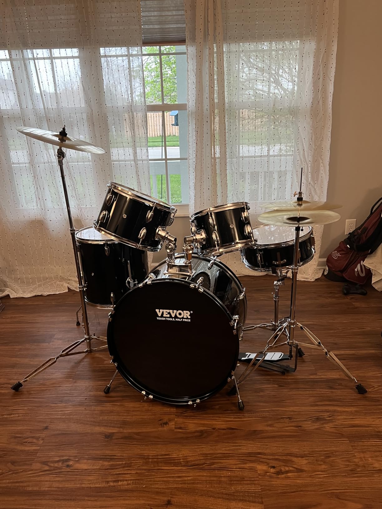 VEVOR Adult Drum Set, 5-Piece, 22 inches Complete Full Size Drum Kit with Bass Toms Snare Floor Drum Adjustable Throne Stands Cymbal Hi-Hat Pedal and Drumsticks, Beginner Drum Kit for Adults customer photo 1