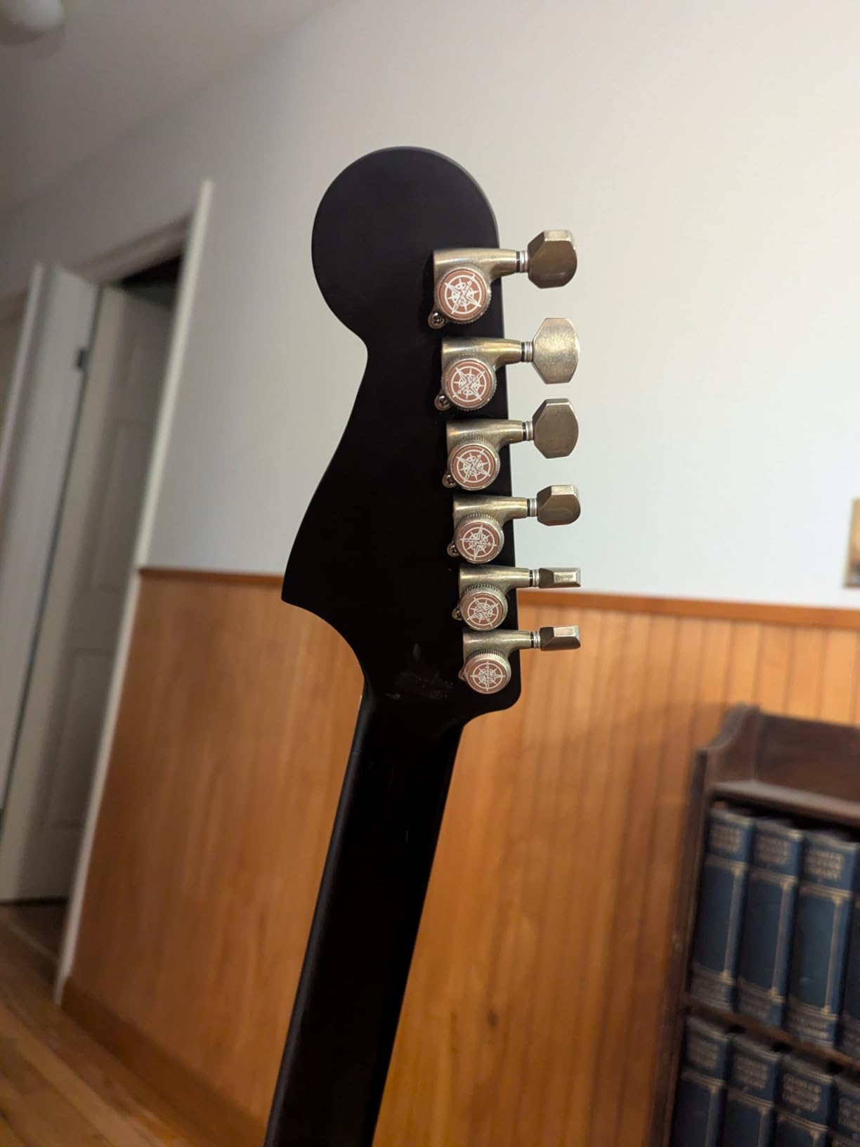 Fender California Debut Redondo Series Beginner Acoustic Guitar, Black customer photo 1