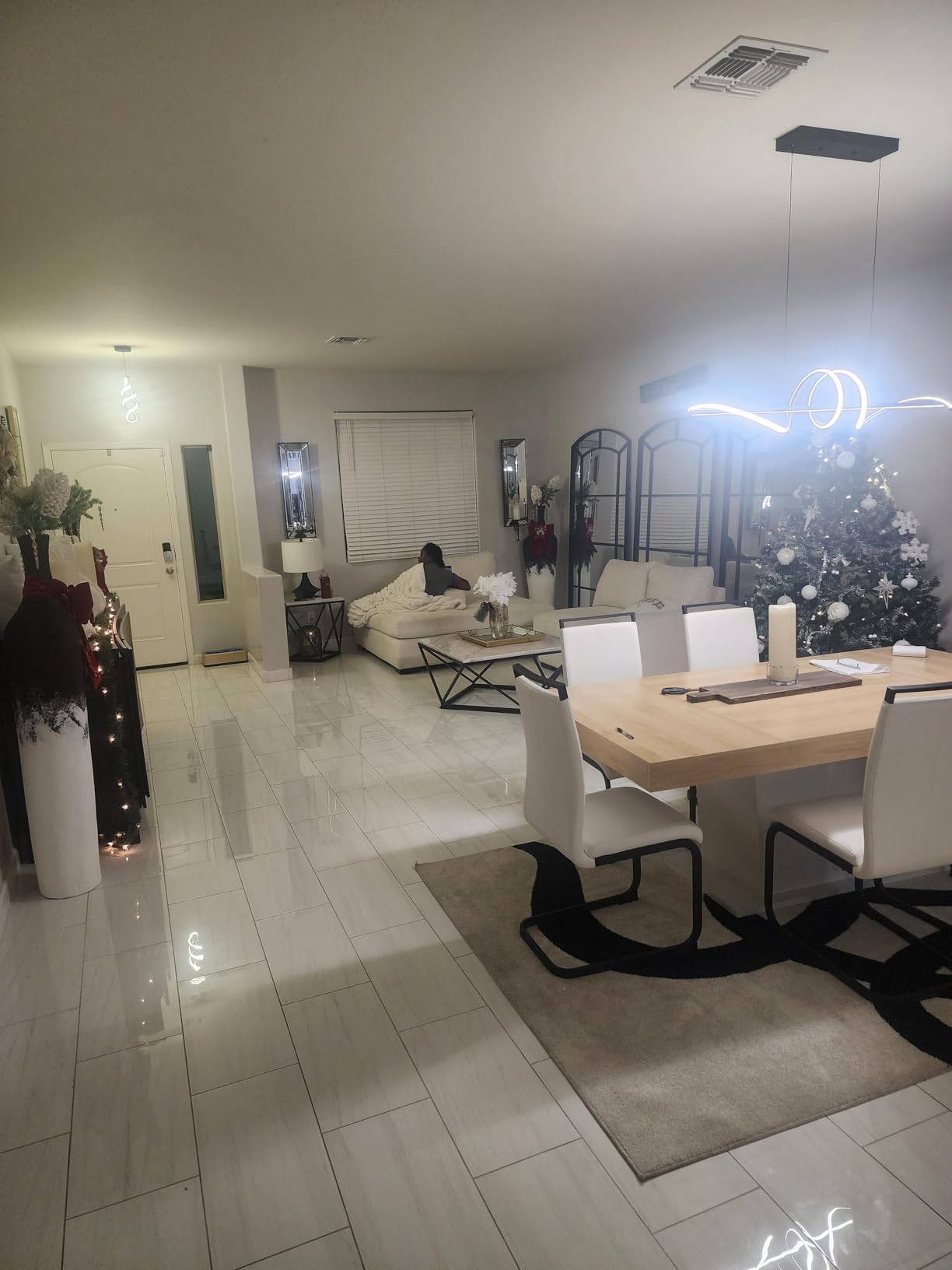 Modern Led Pendant Light Fixture, 45W Black Spiral Led Chandelier Hanging Lamp, 4500K 3 Light Cluster Pendant Lighting, Adjustable Height Pendant Light for Dining Room Bedroom Kitchen Island (3 Light) customer photo 2