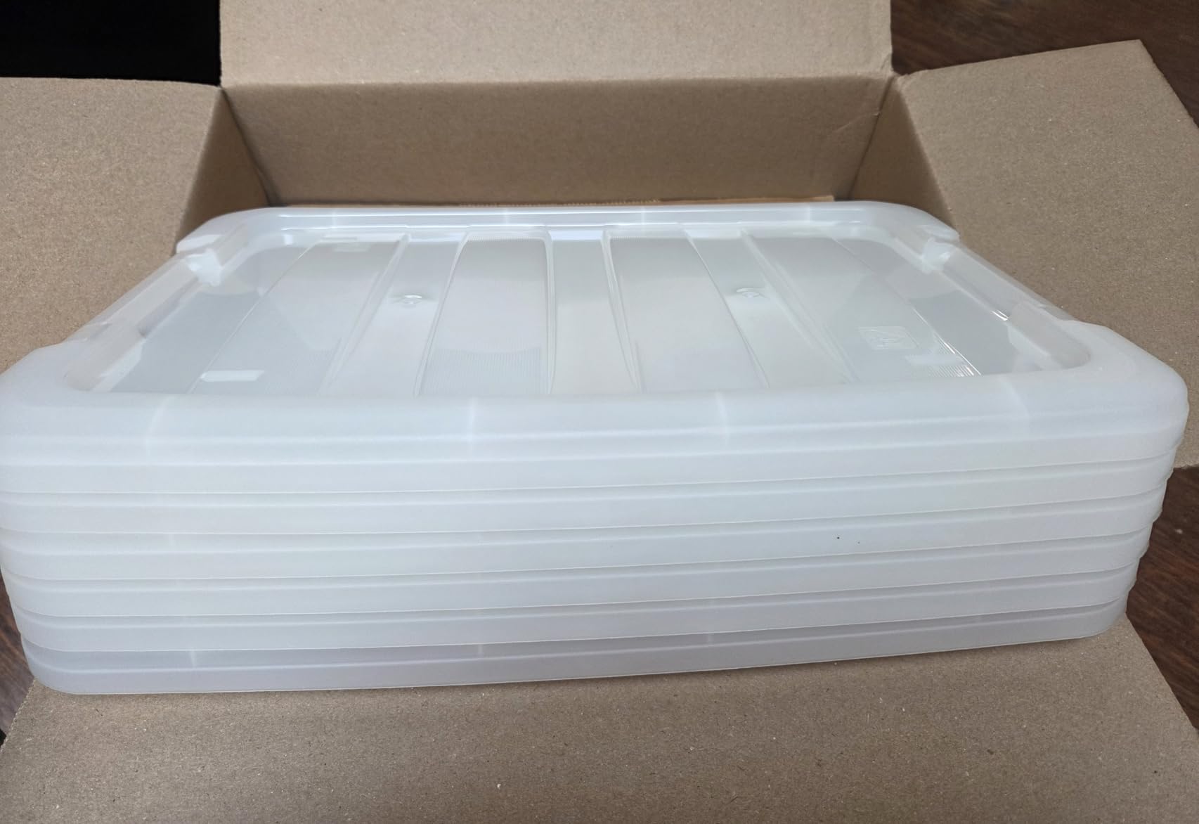 IRIS USA 6-Pack 32.5 Quart Clip Box with Latching Lid customer photo 2
